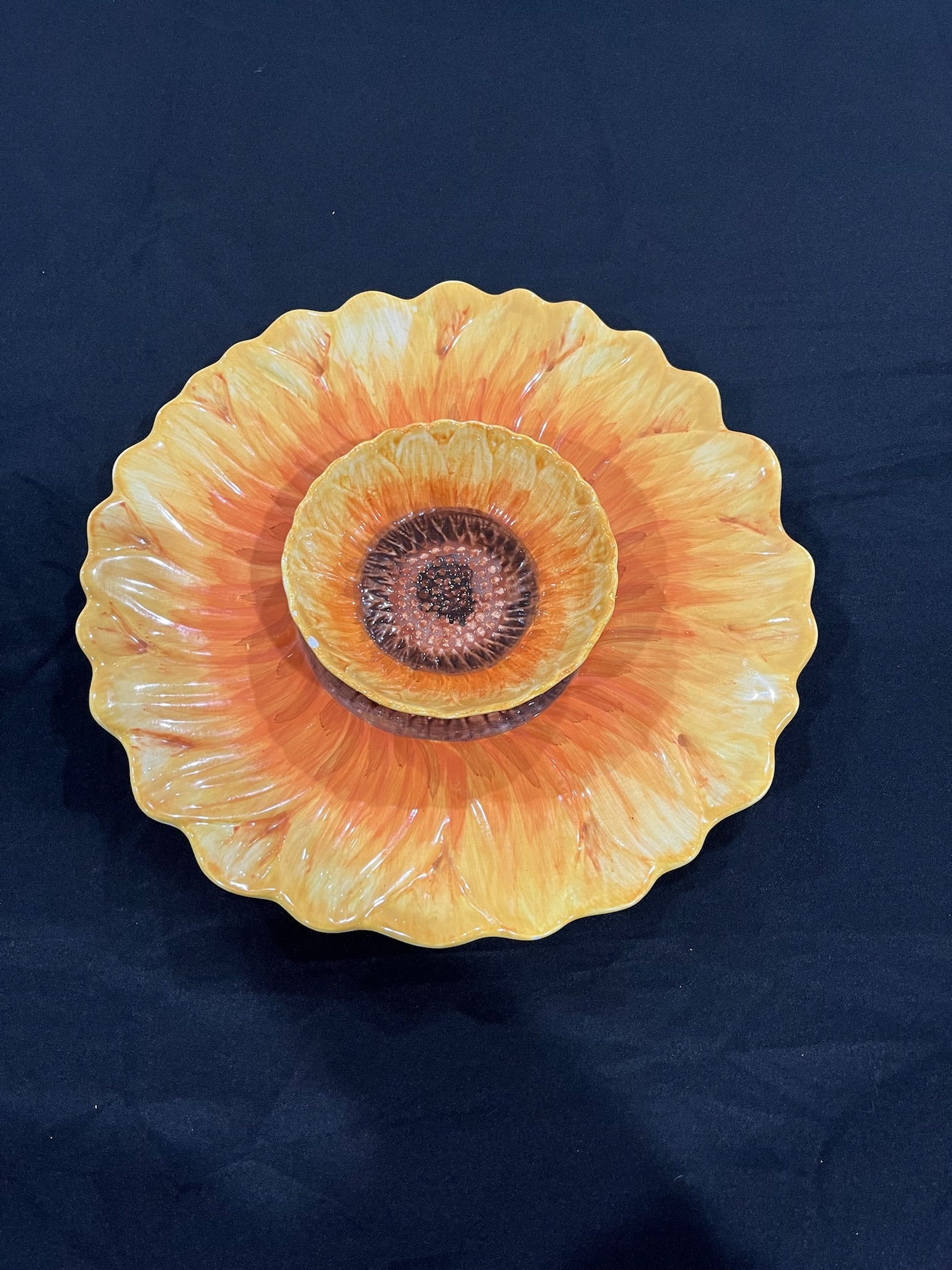 Sunflower Terra Cotta Chip & Dip Platter image 0