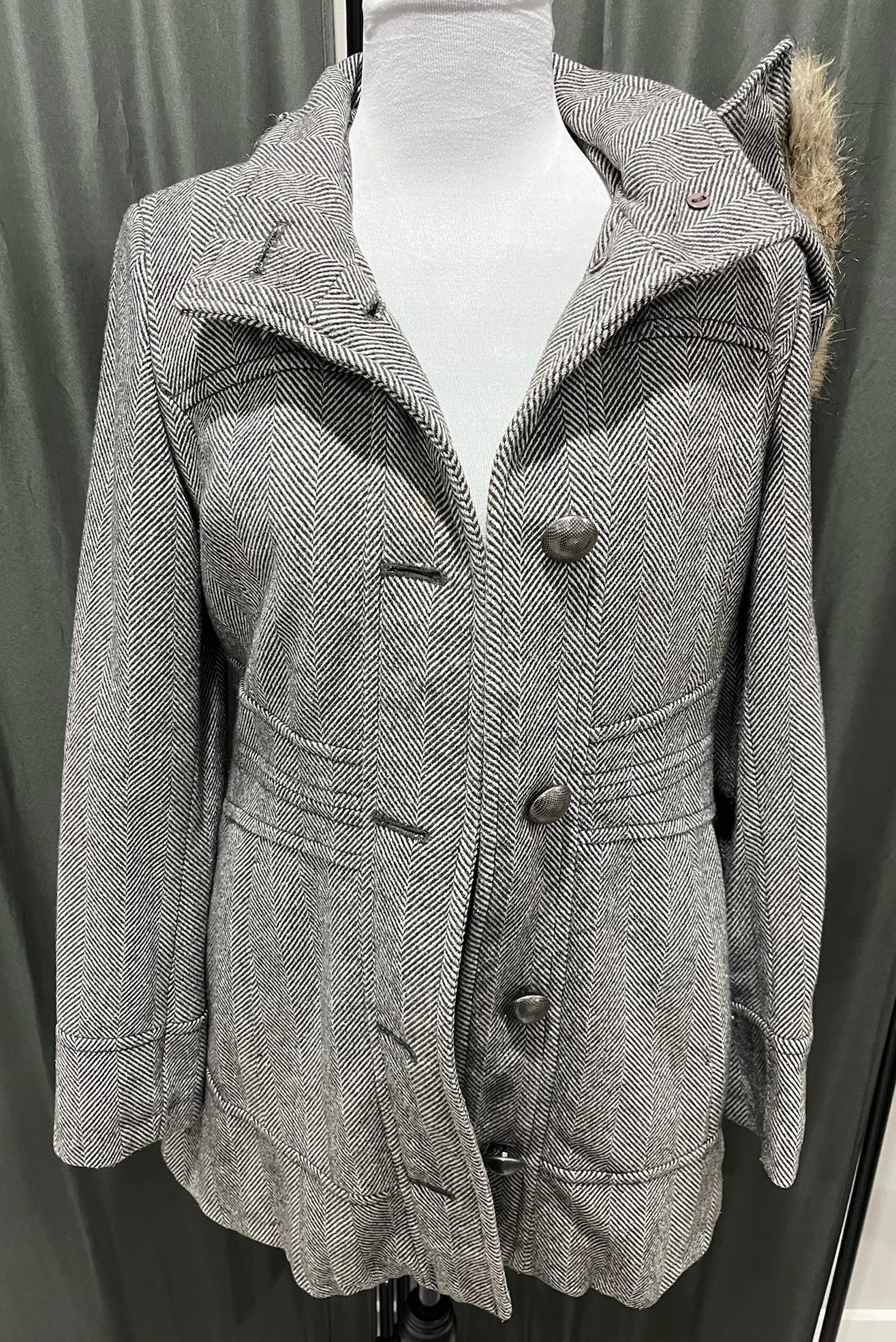 Warm Jacket With Removable Hood image 0