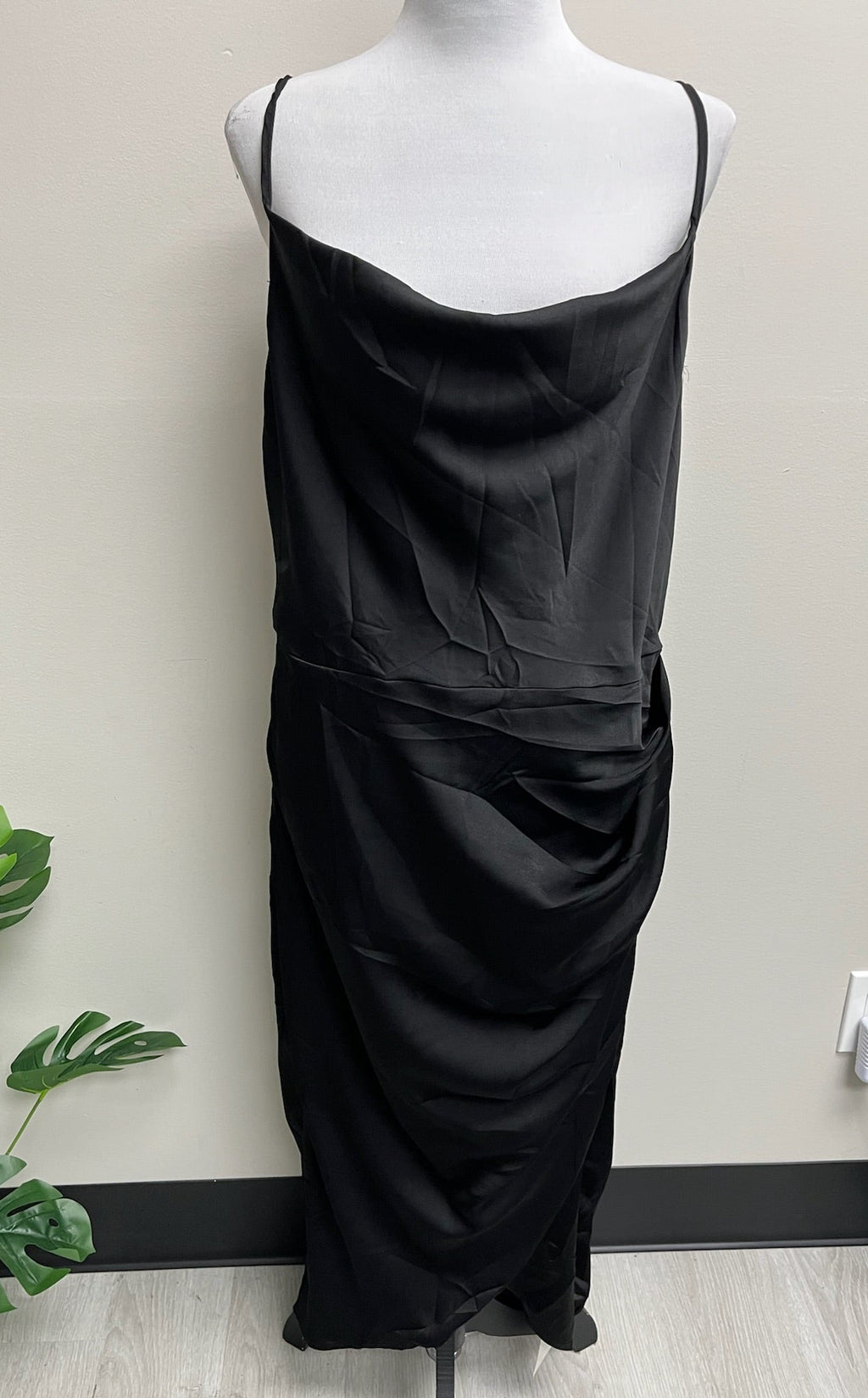 New Women’s Black Dress