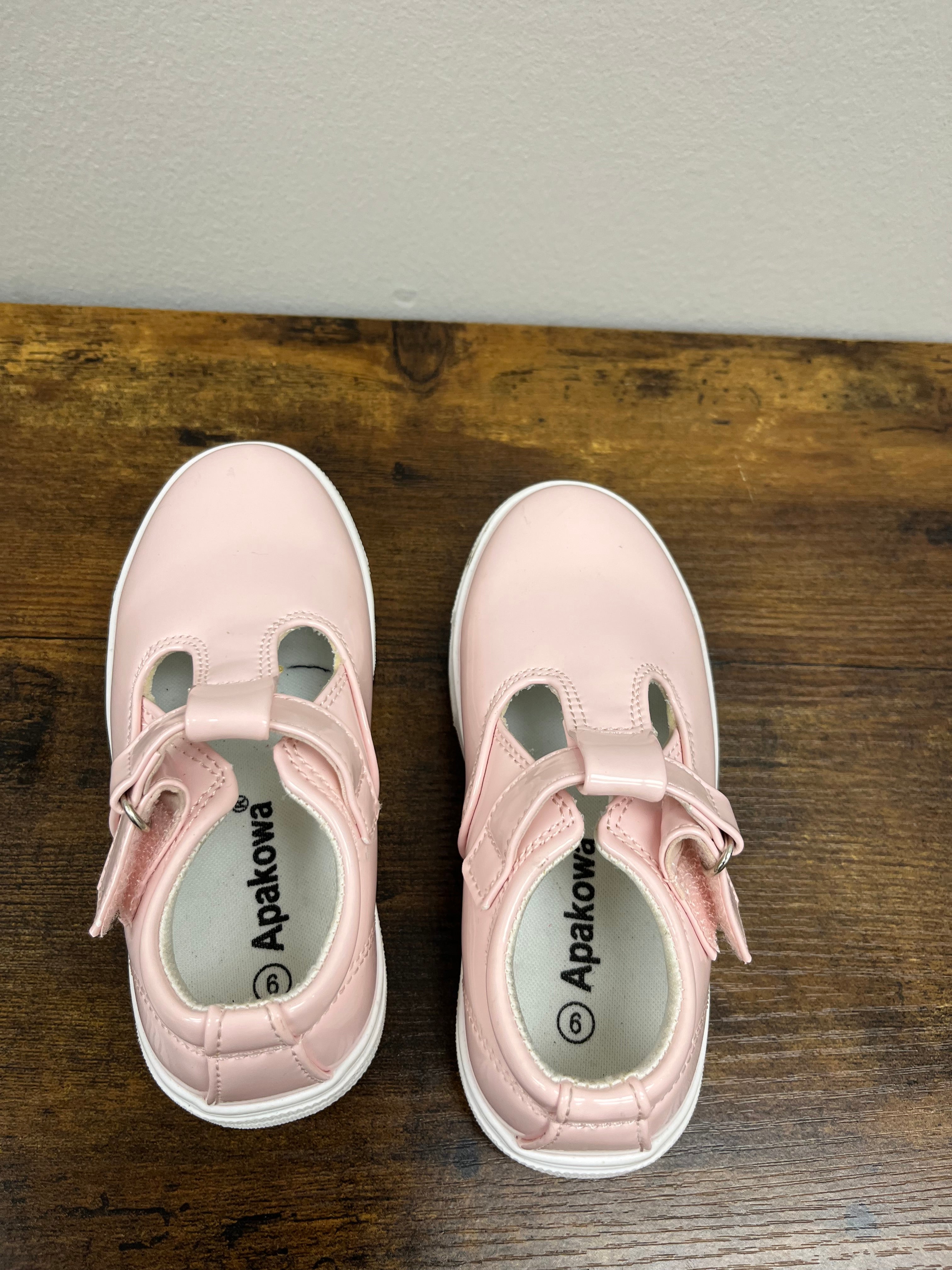 New Girls Pink Shoes