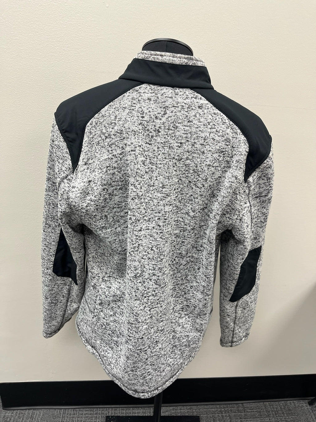 Used Men’s Grey Zip Up Sweater