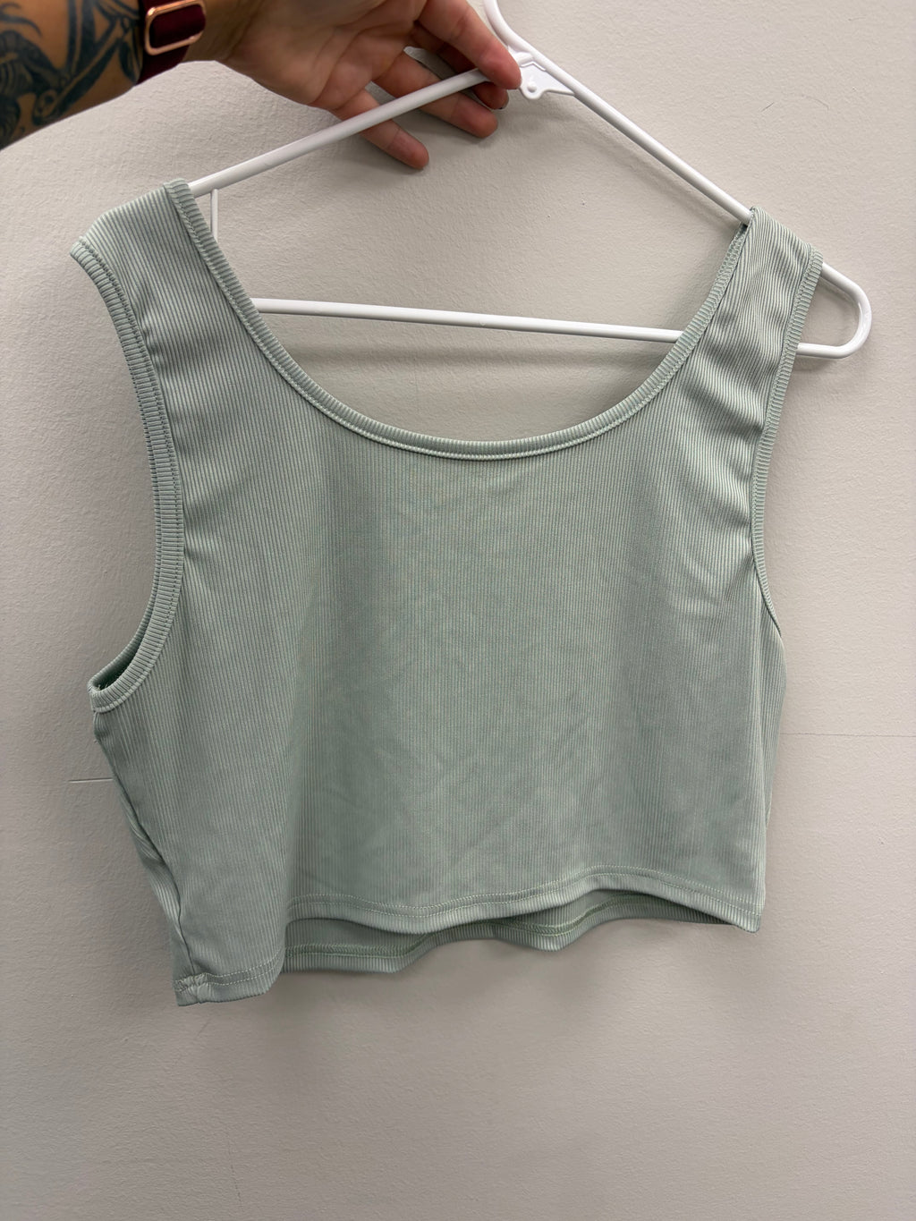 Used Women’s Crop Top