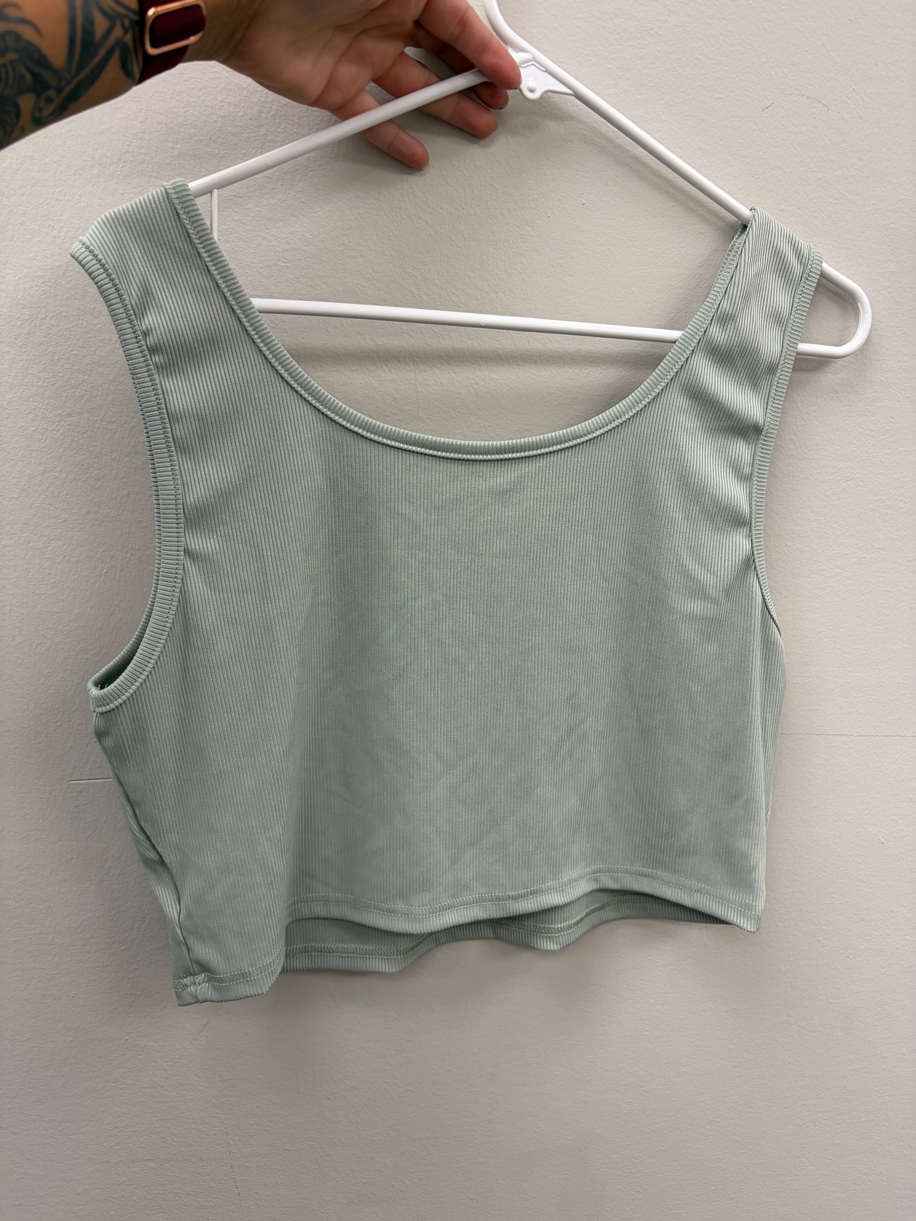Used Women’s Crop Top