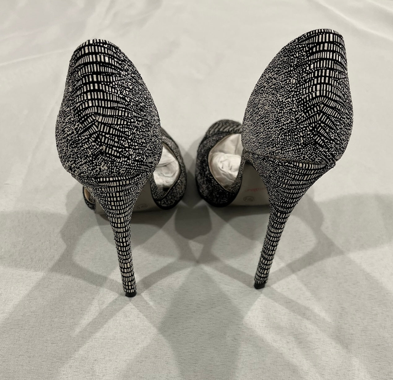 Women’s Heels image 2
