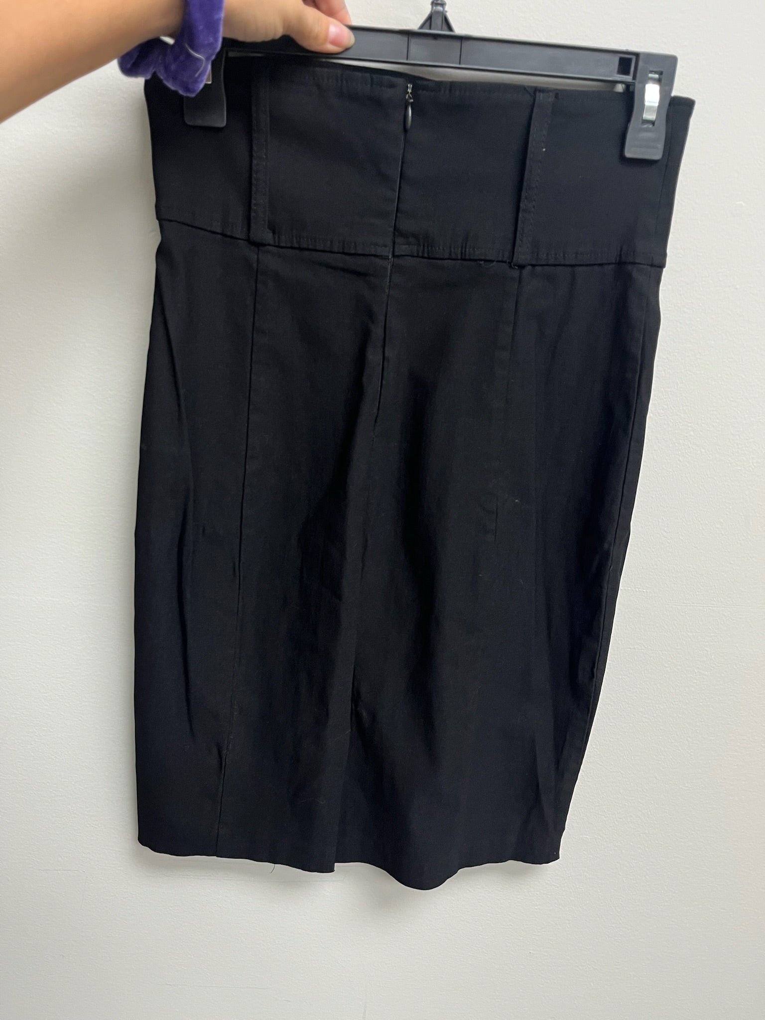 Used Women’s Black Skirt