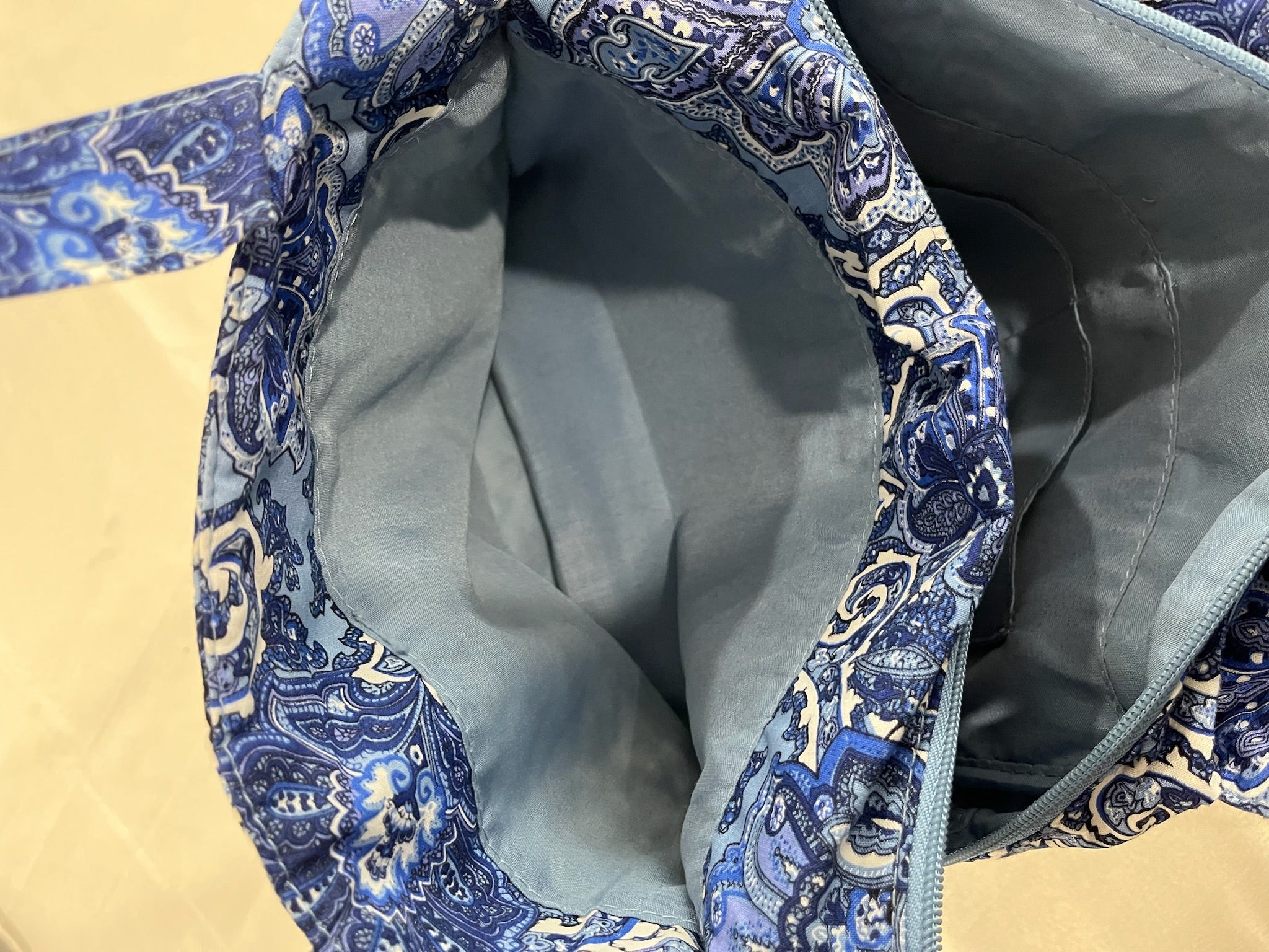 Blue Waverly Quilted Boho Bag image 3
