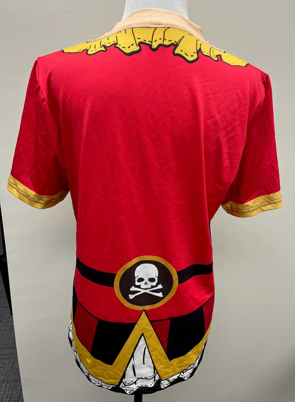 Used Women’s Pirate Shirt