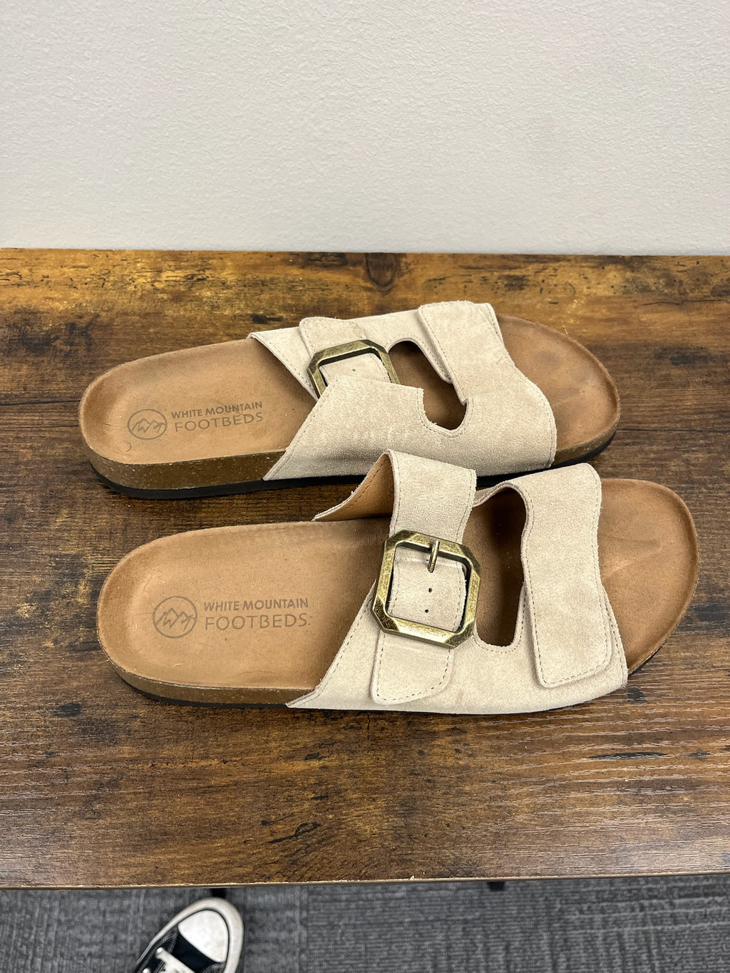 New White Mountain Footbeds Sandals