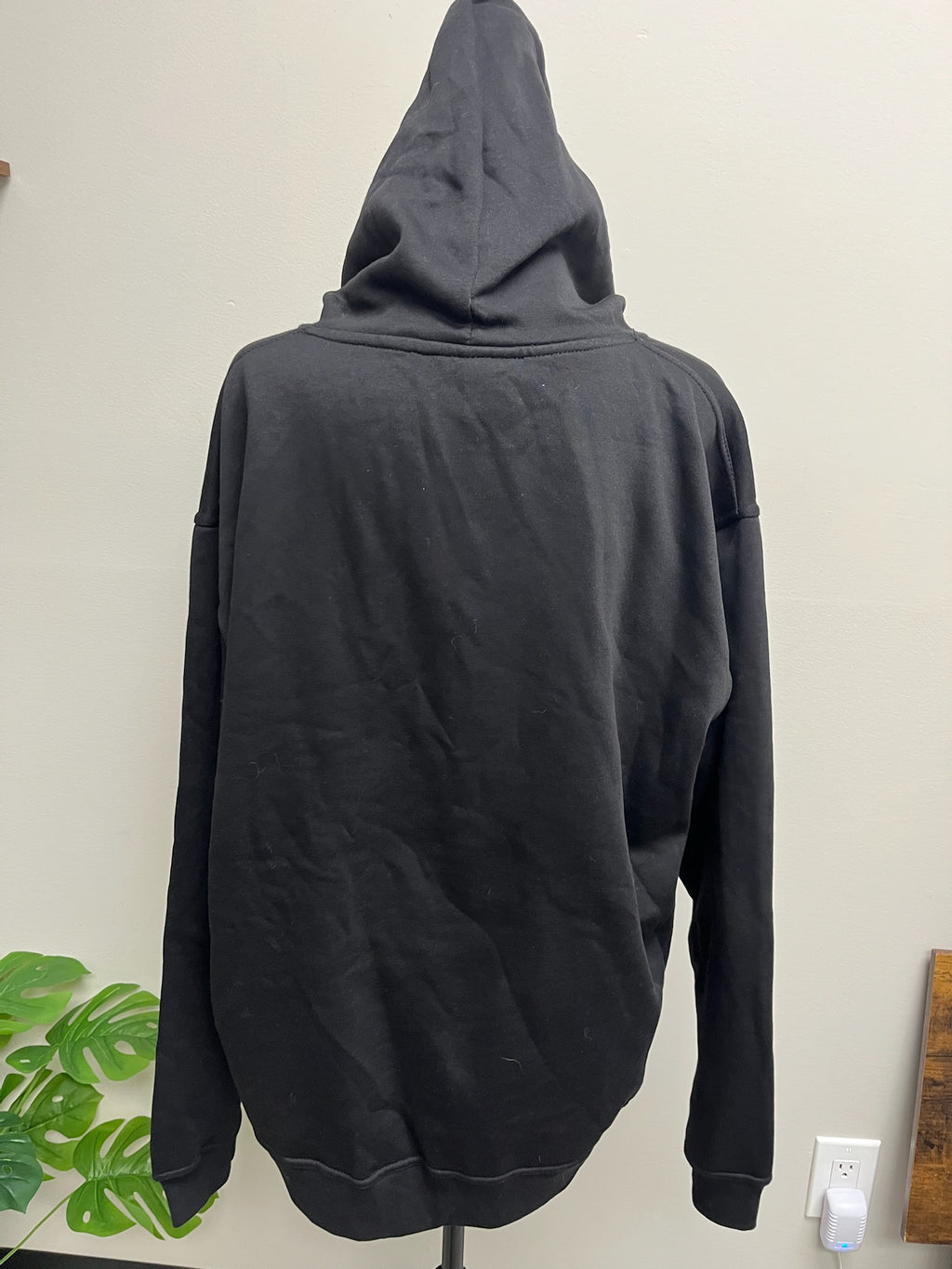 Used Unisex Skeleton Hoodie Sweater