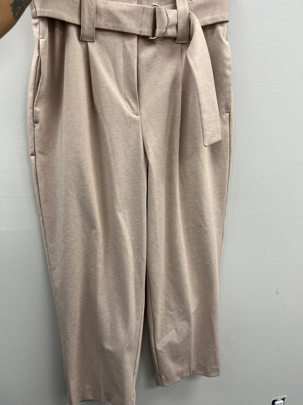 Used Women’s Beige Flowy Pants
