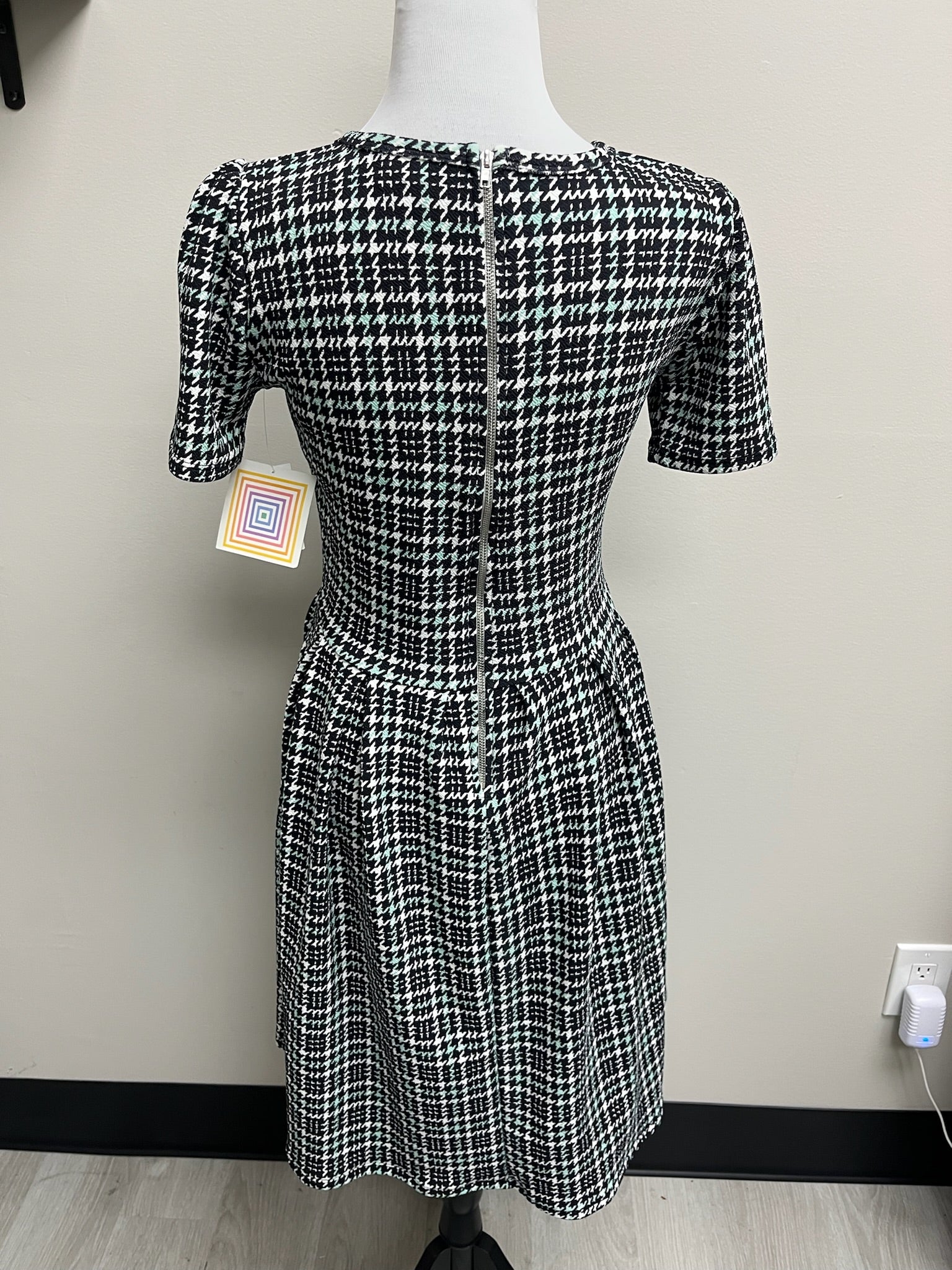 New Women’s Checkered Dress
