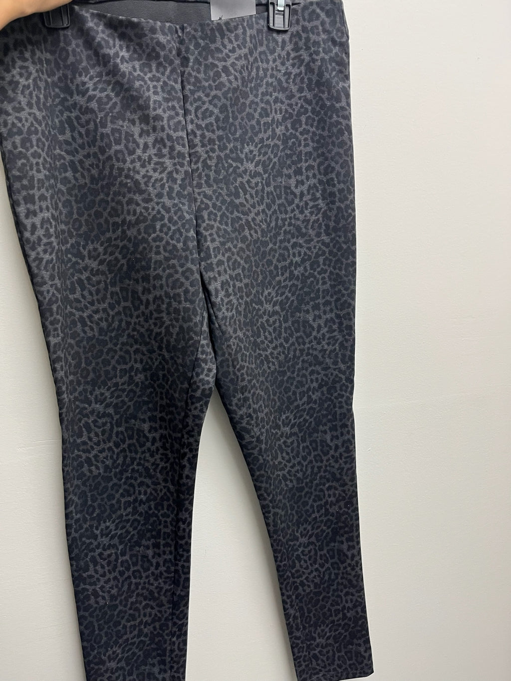 New Women’s Black Leopard Pants