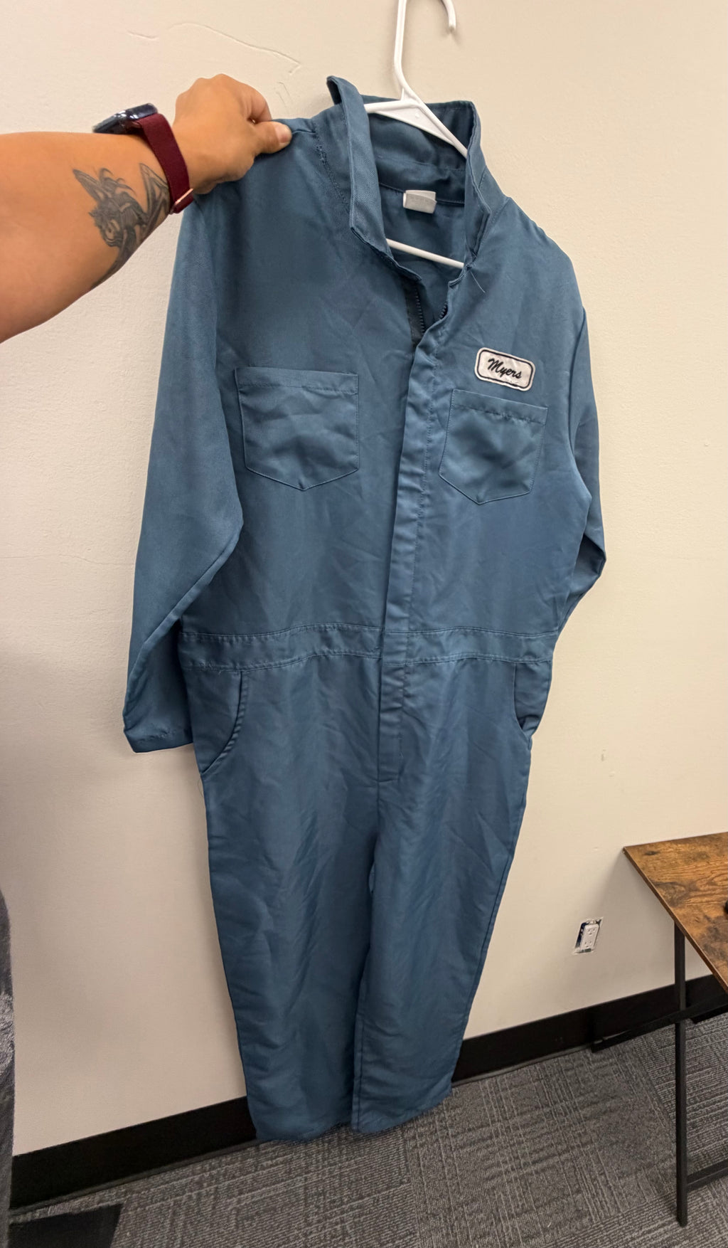 Used Men’s Mike Meyers Costume Jumpsuit