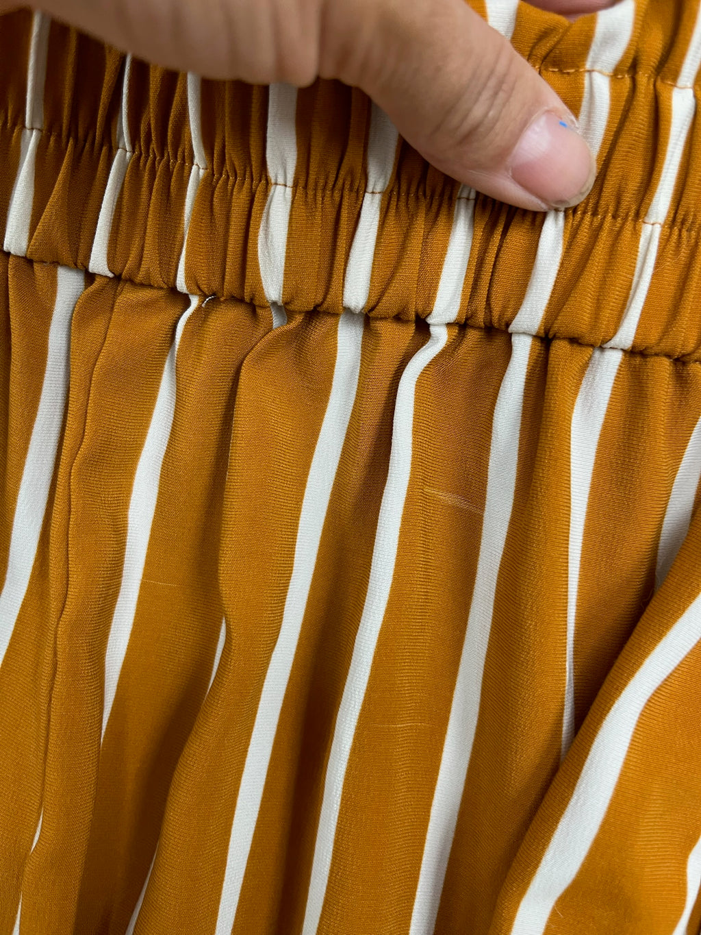 Used Women’s Striped Flowy Pants