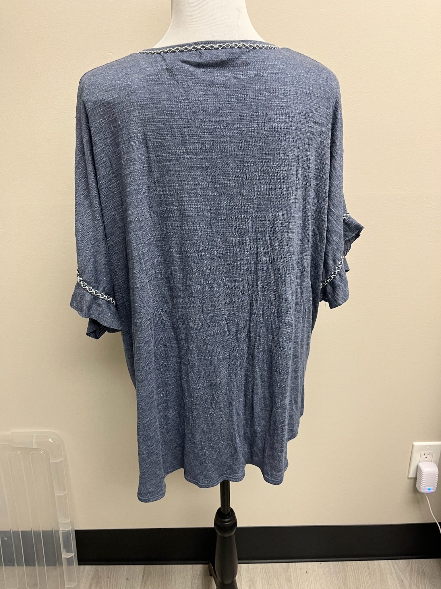 New Women’s Blue Tie Front Shirt