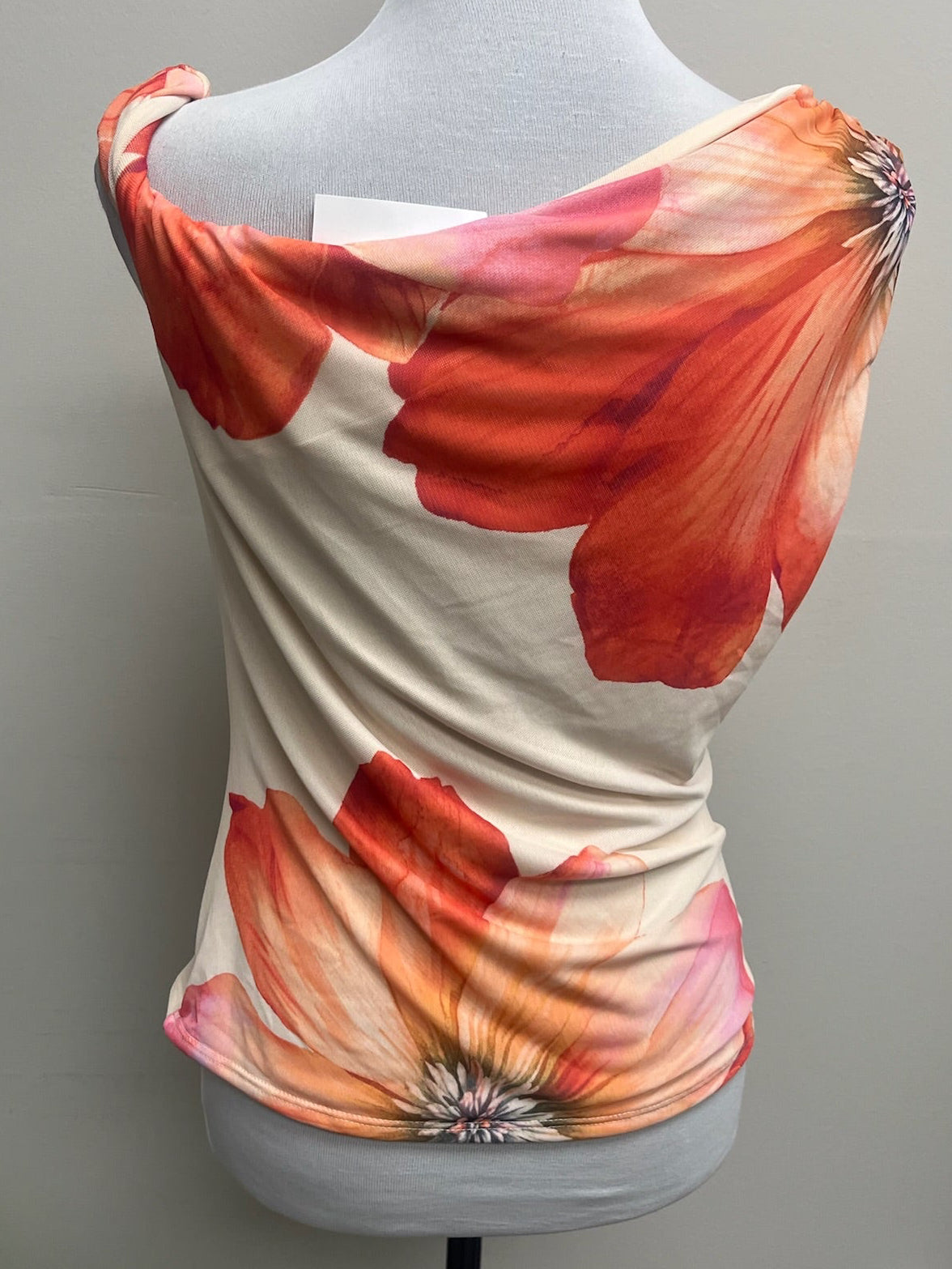 New Women’s Floral Top