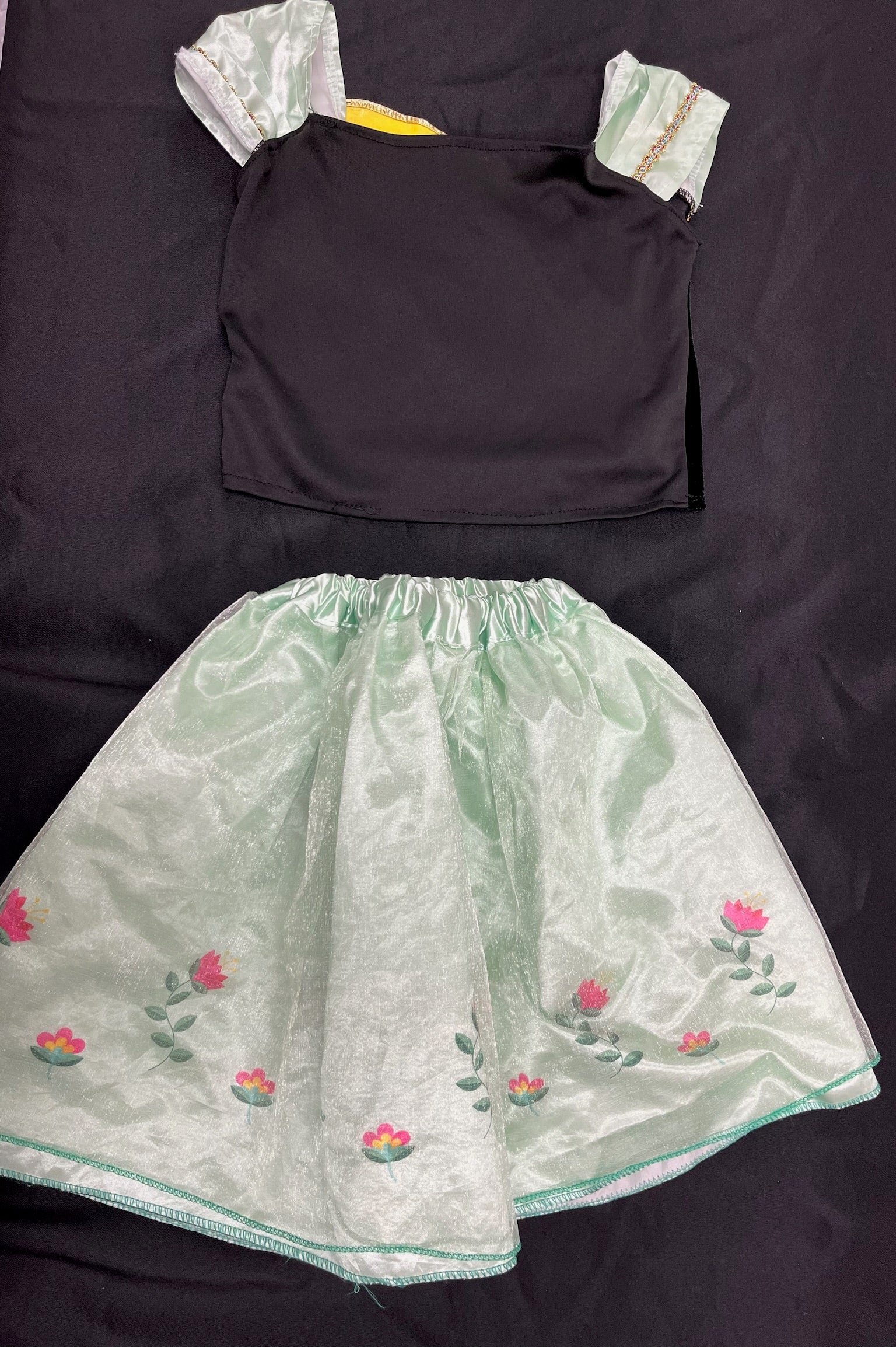 Girls Two Piece Snow White Costume