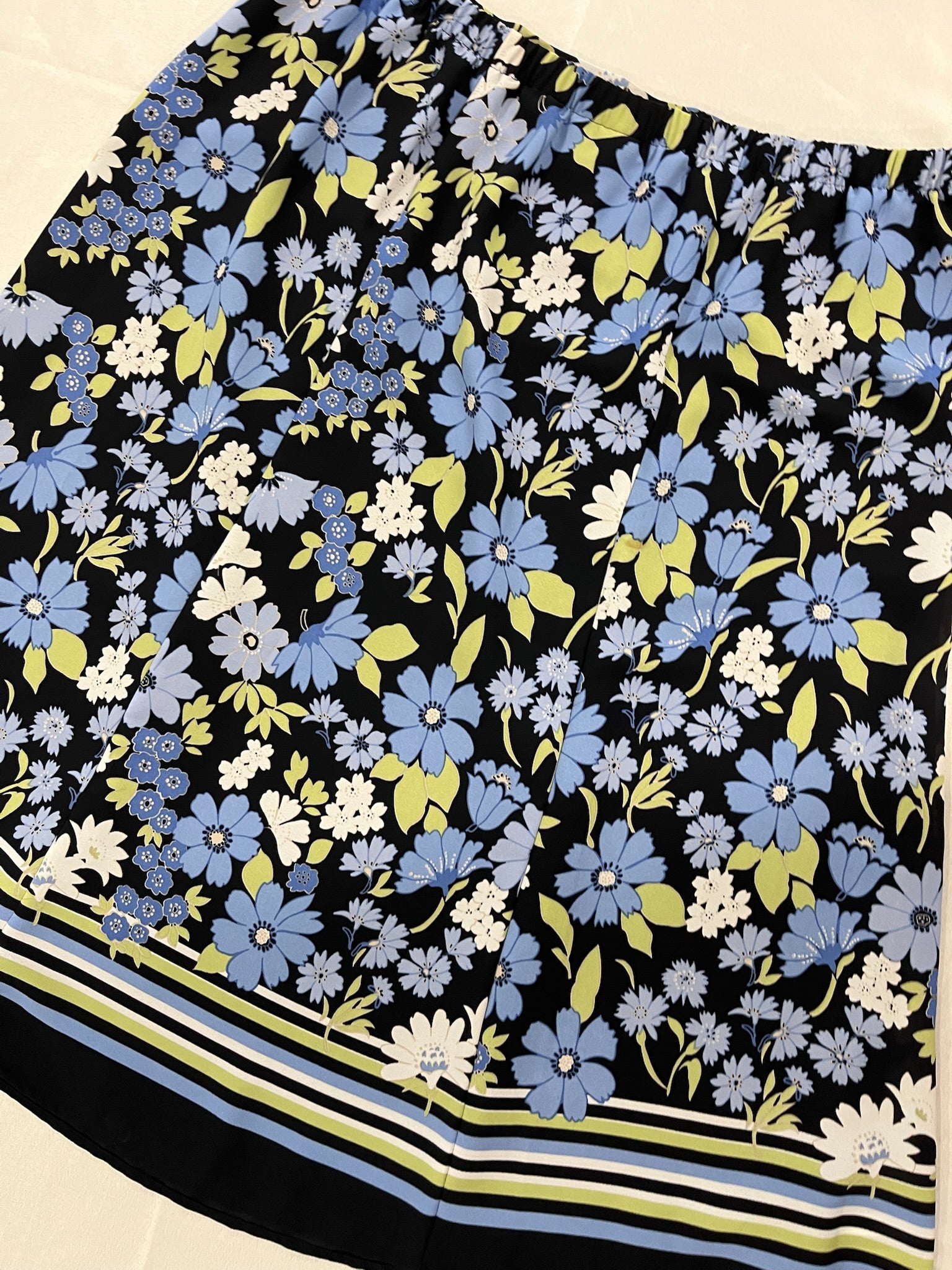 Women’s Floral Skirt image 3