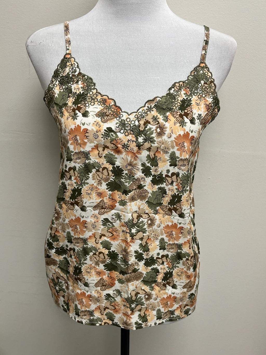 Used Women’s Tank Top