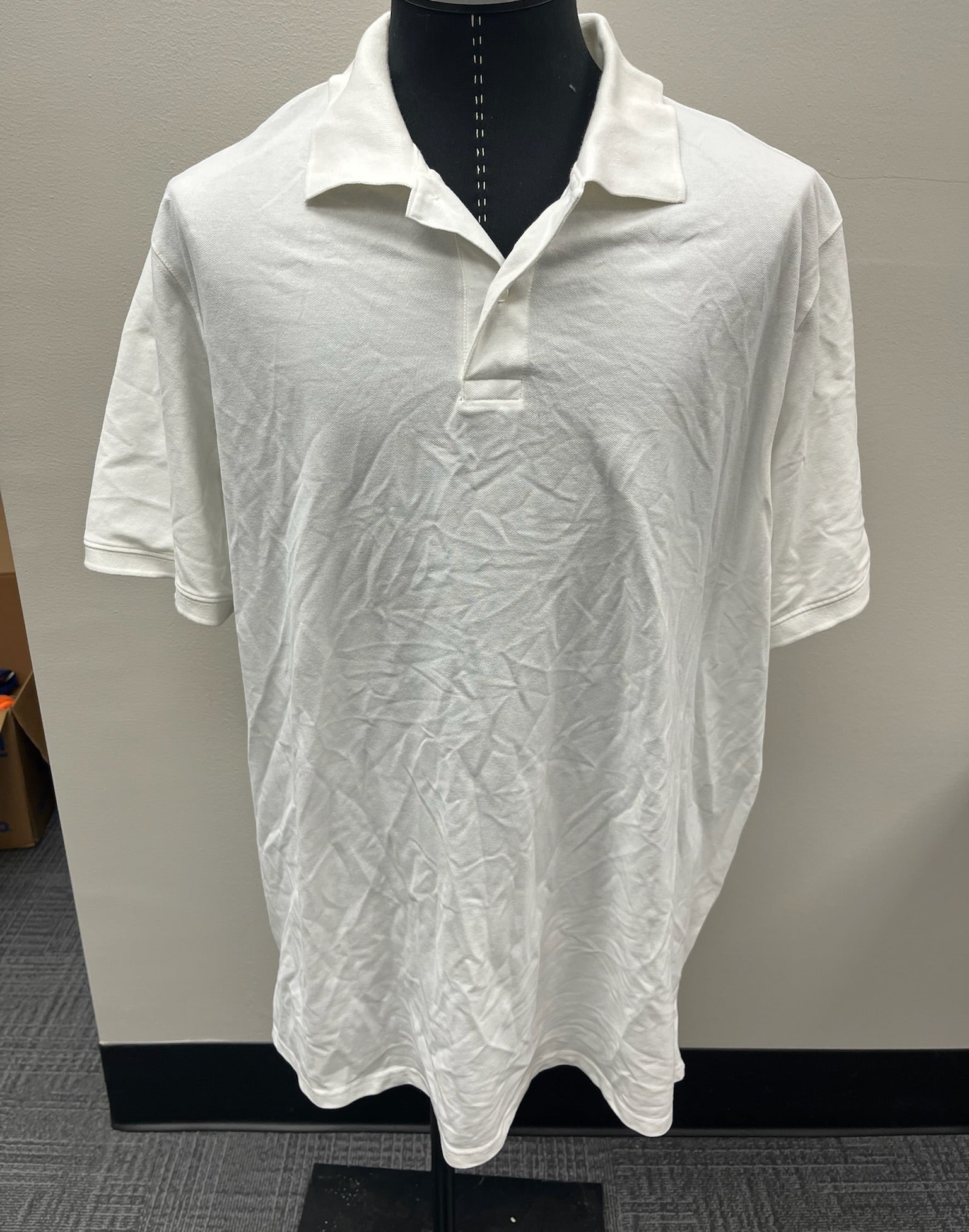 Used Men’s White Polo Shirt