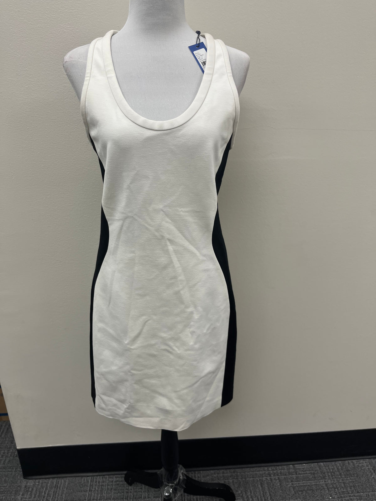 New Women’s Dress