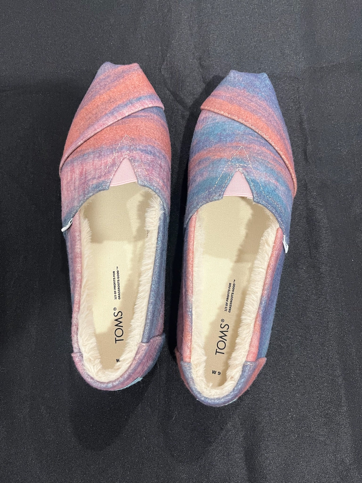 Women Slip On Shoes image 0