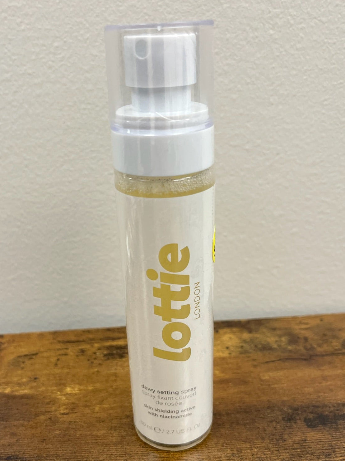 New Lottie Dewy Setting Spray