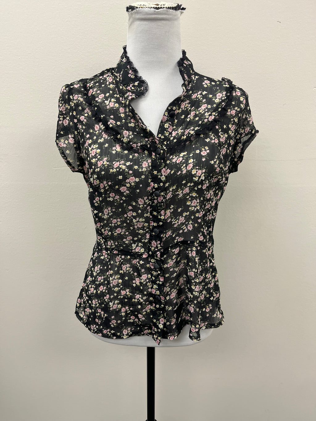 Used Women’s Floral Top