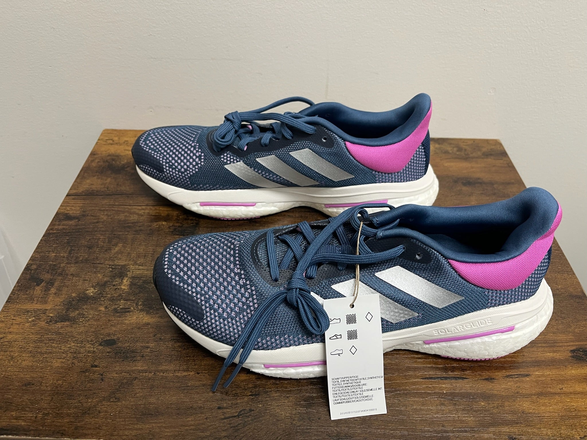New Women’s Sneakers