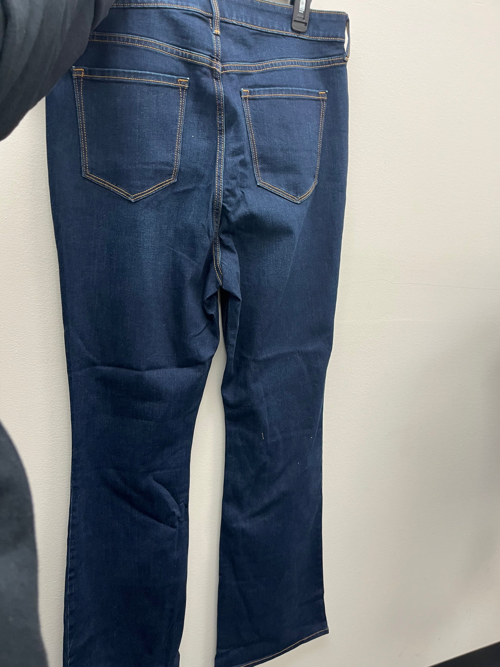 New Women’s Blue Jeans