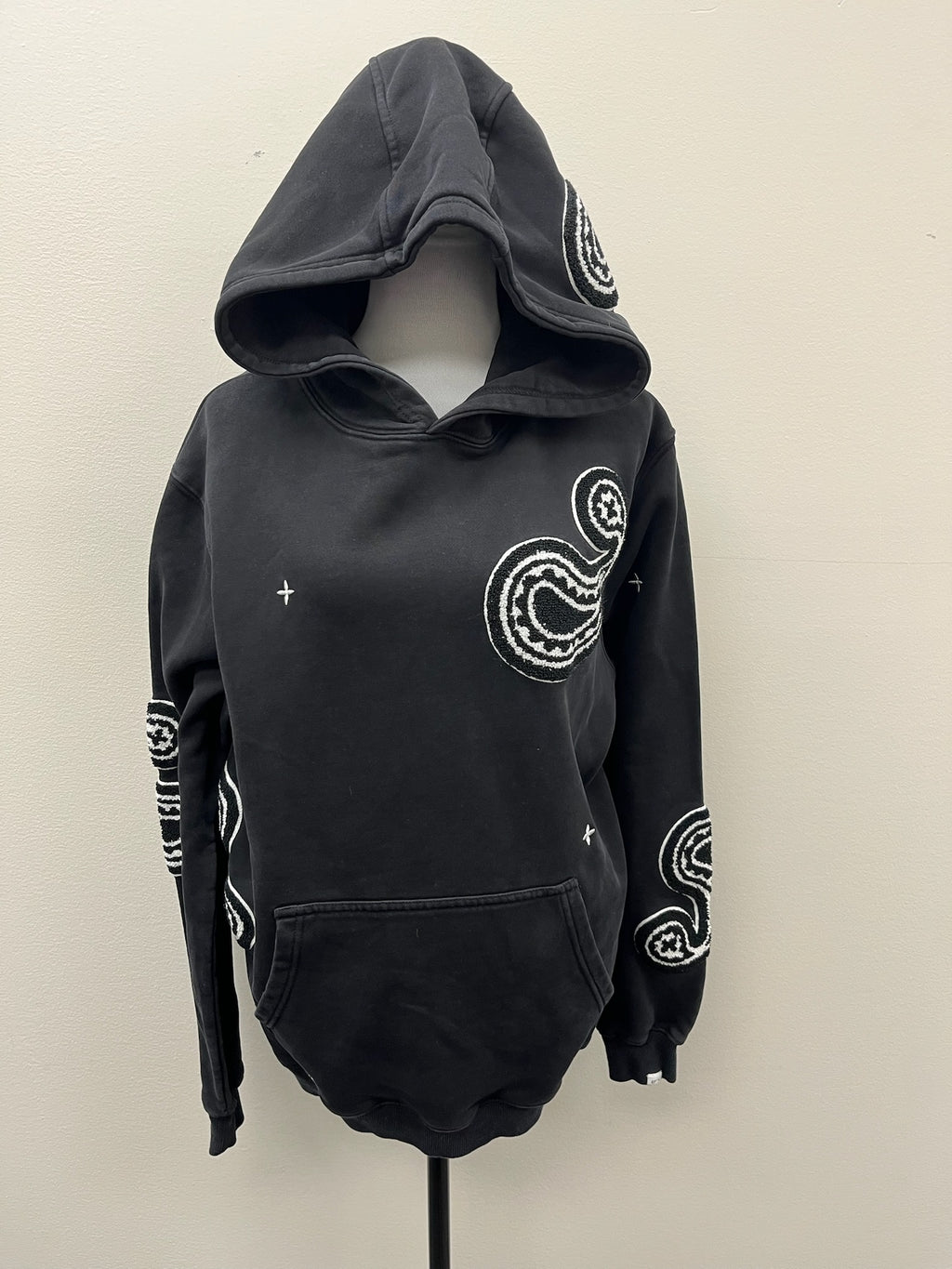 Used Women’s Black Hoodie