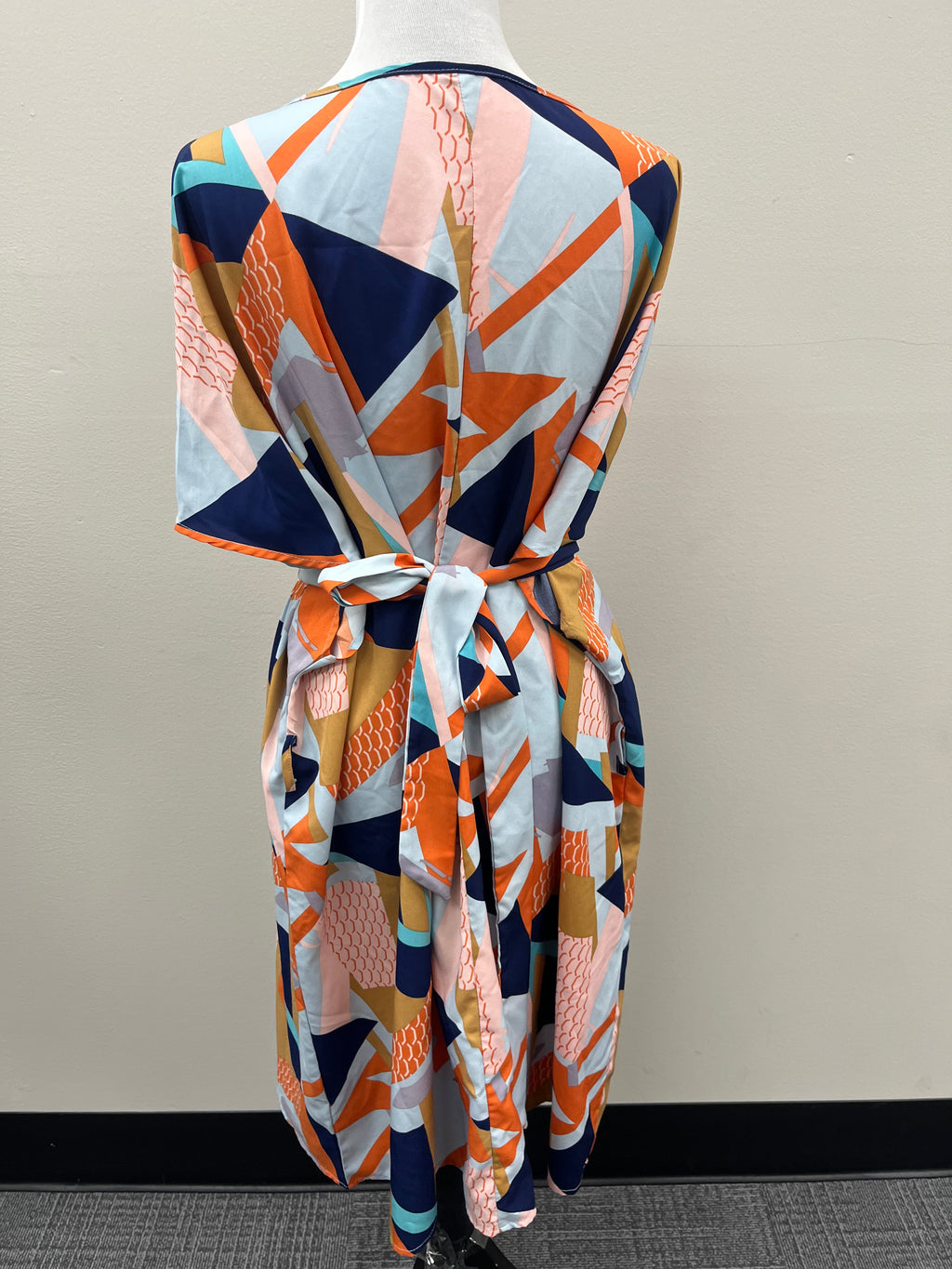 Used Women’s Dress with Waist Tie Band