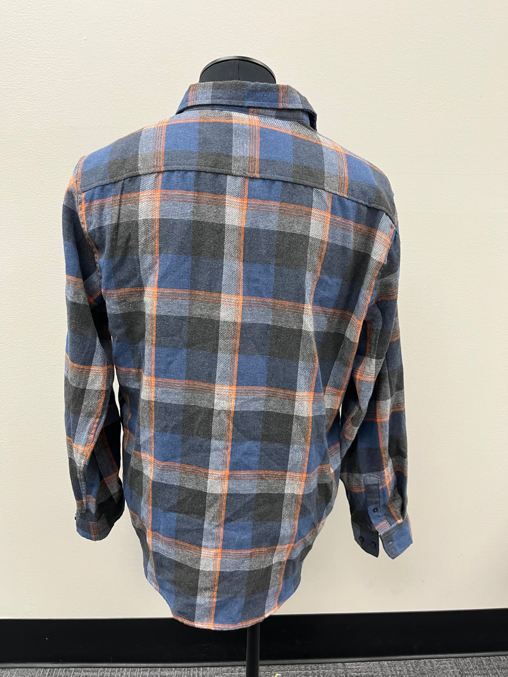 Used Men’s Flannel