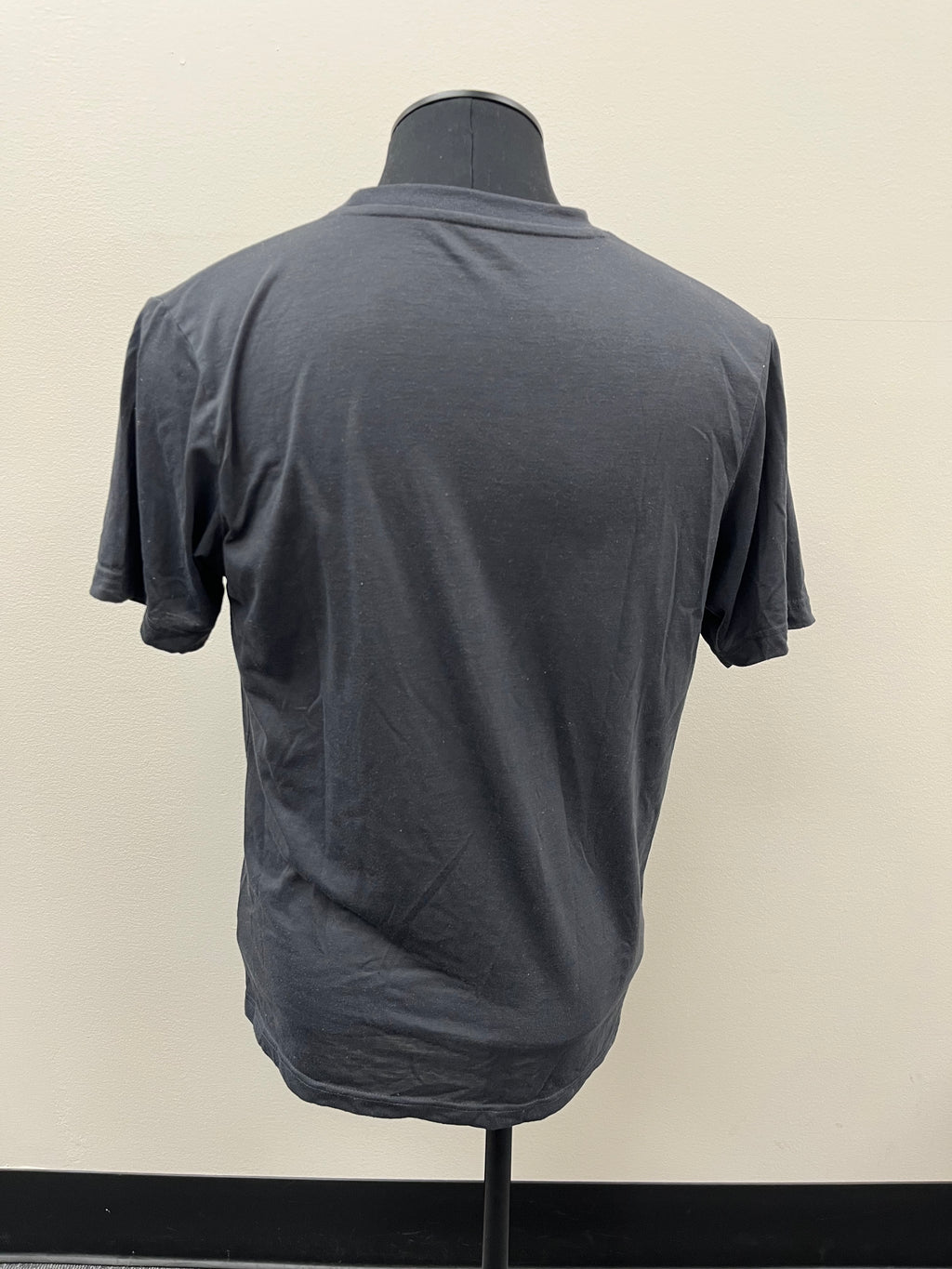 Used Men’s Grey Shirt