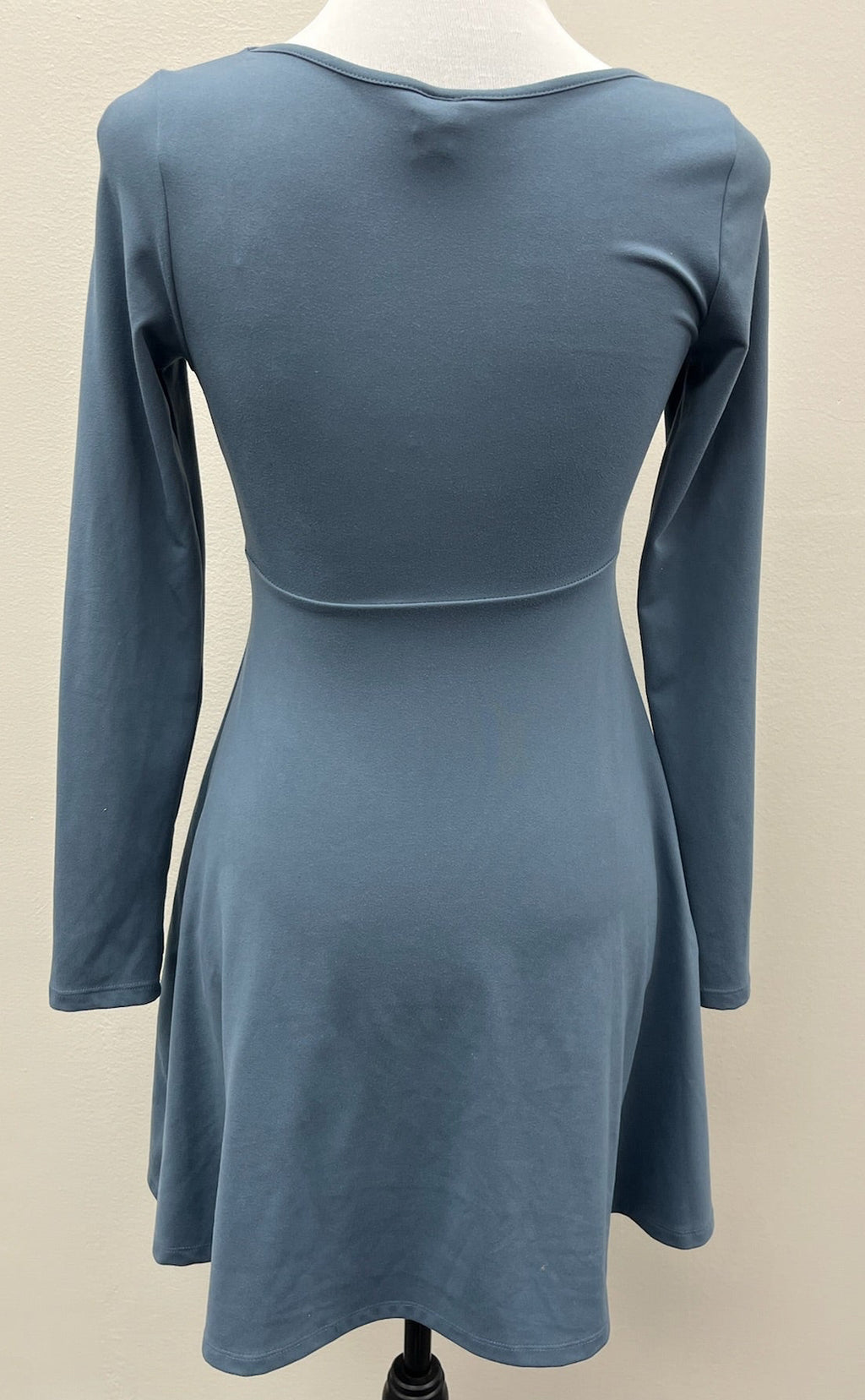 Used Women’s Blue Dress