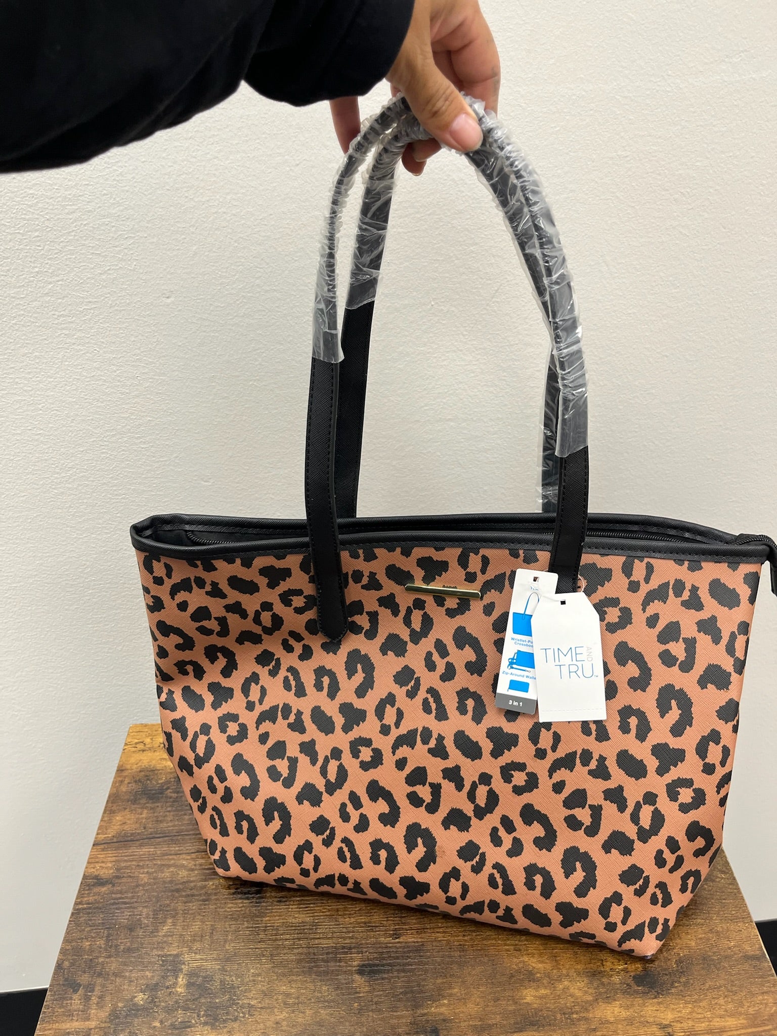 New 3 in 1 Leopard Tote Purse, Wallet & Small Purse