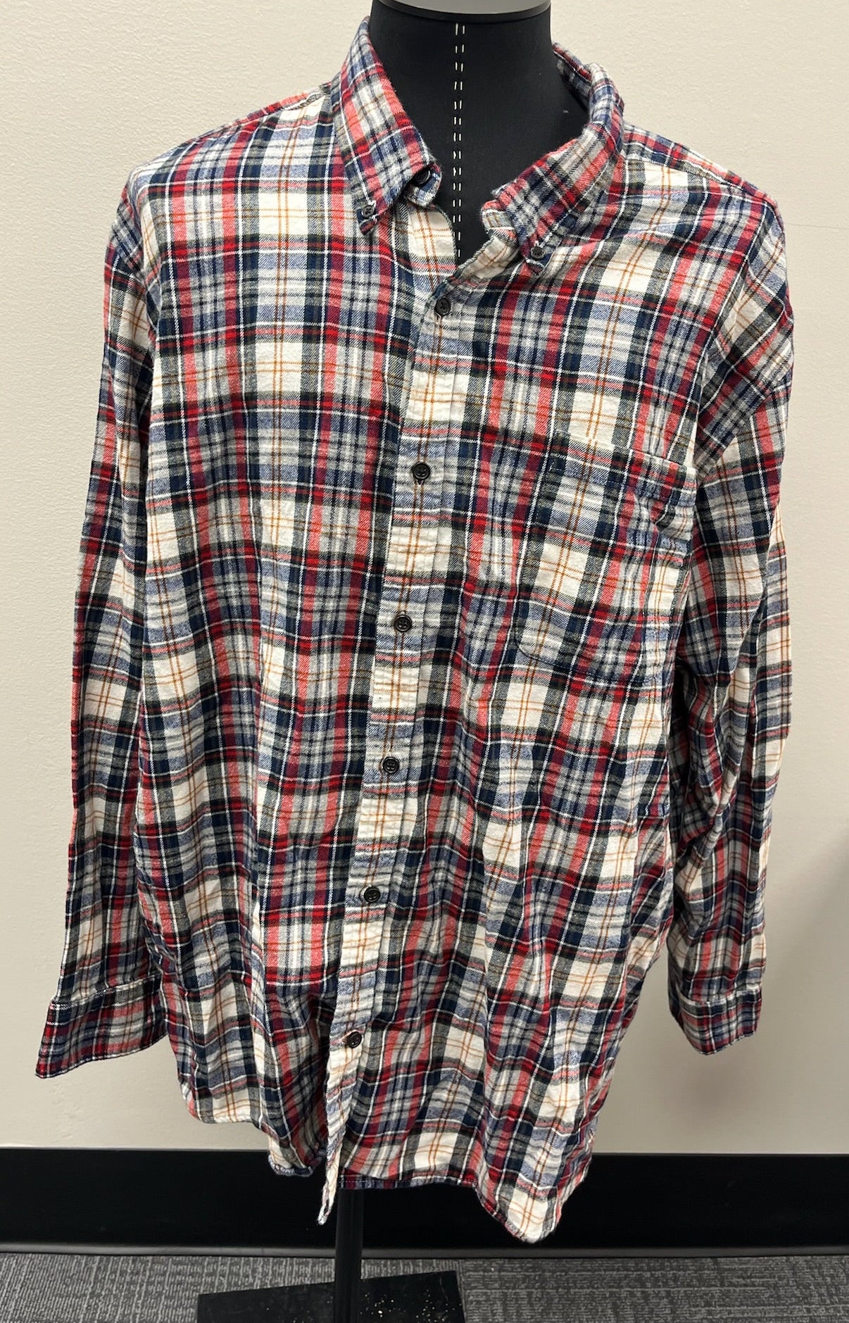 Used Men’s Flannel