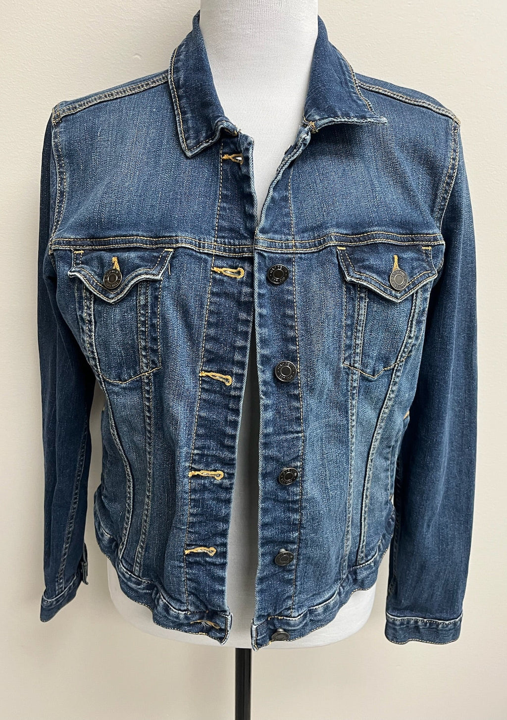 Women’s Jean Jacket