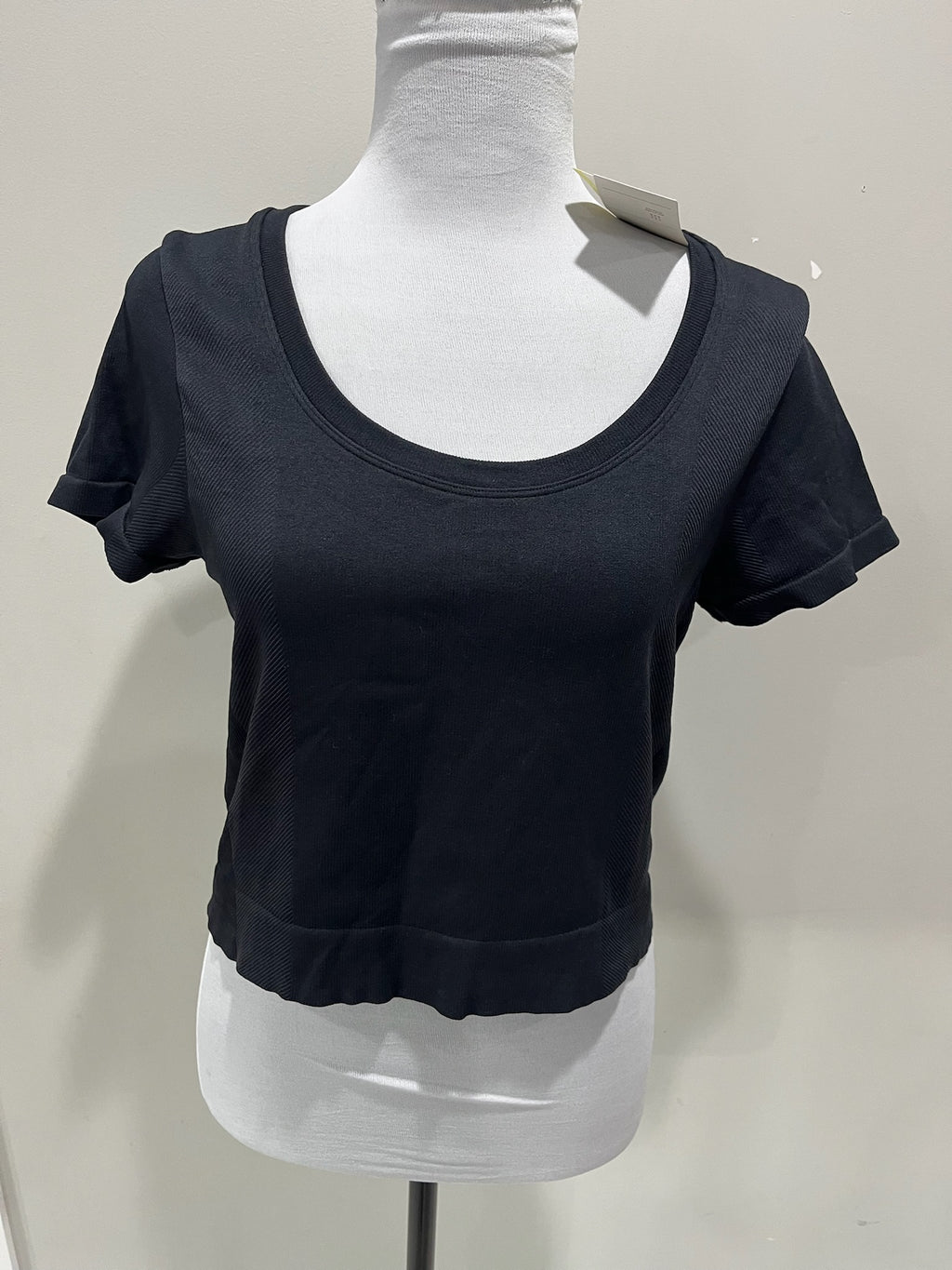 Women’s Black Crop Top image 0