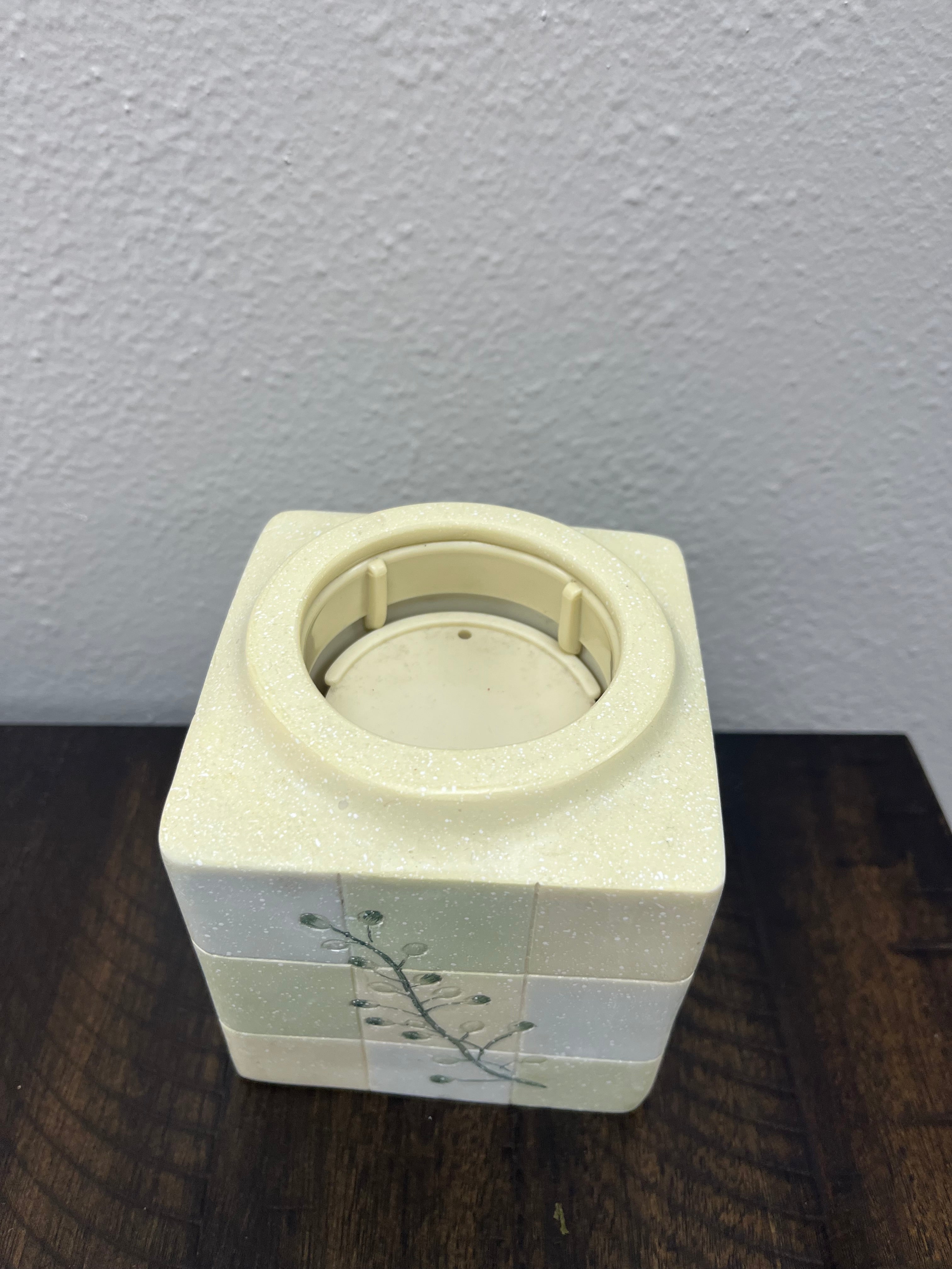 Used Ceramic Cup Holder