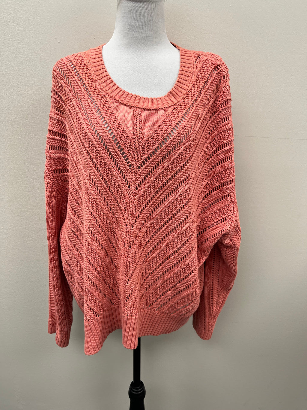 Used Women’s Knitted Sweater Shirt