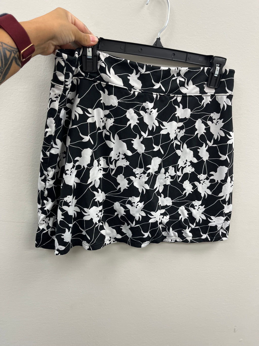 Used Women’s Athletic Skort