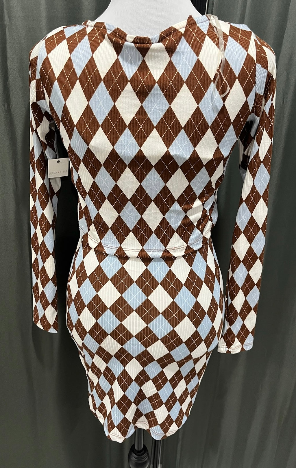 Women’s Two Piece Checkered Spaghetti Strap Dress with Cardigan  image 3