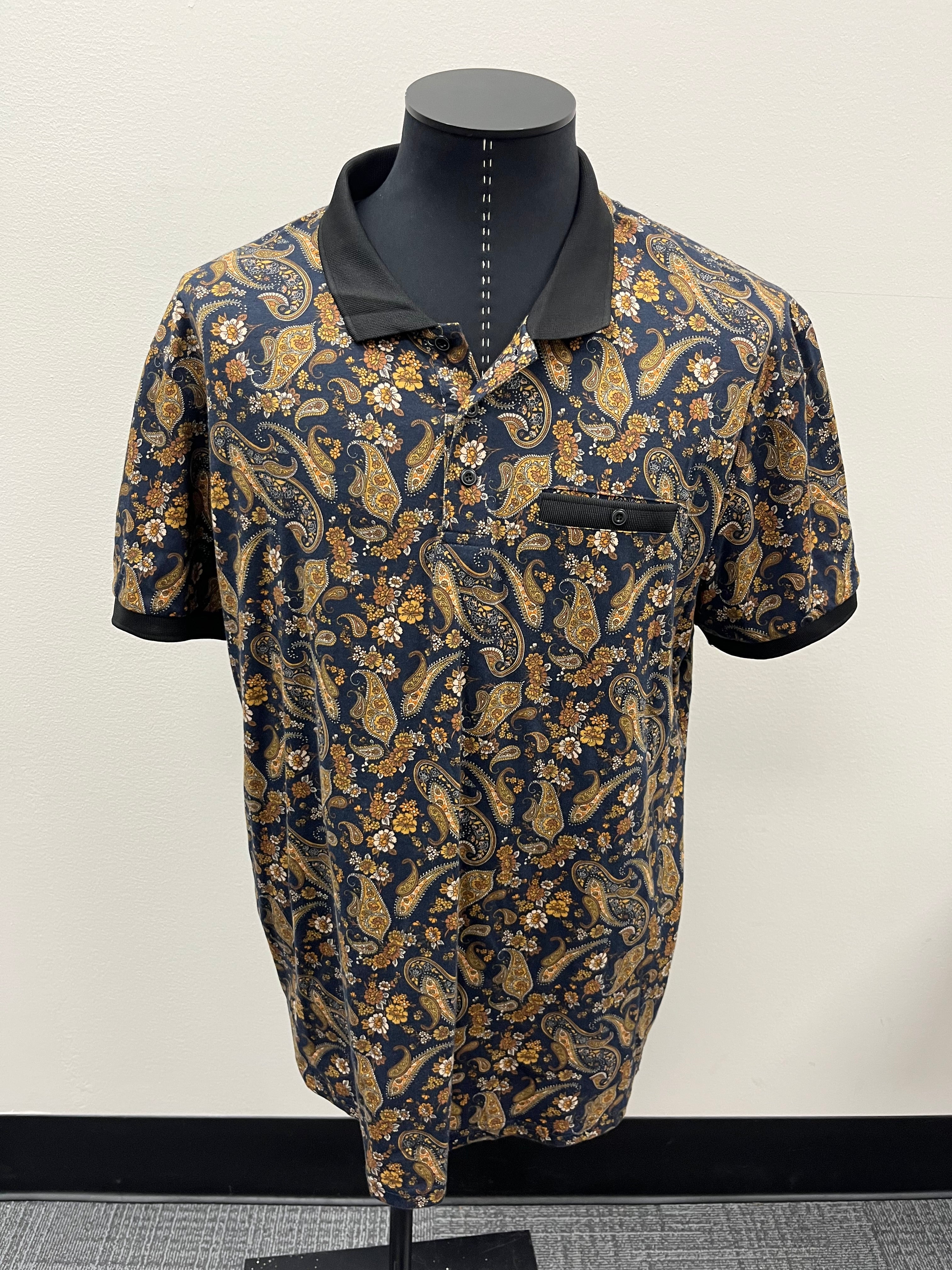 Used Men’s gold Leaf Shirt