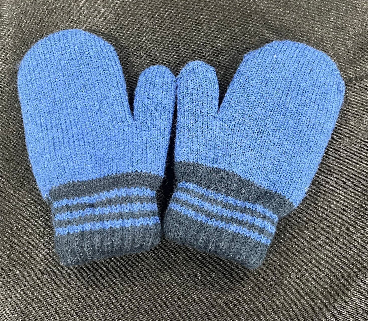 Blue Toddler Mittens  image 1