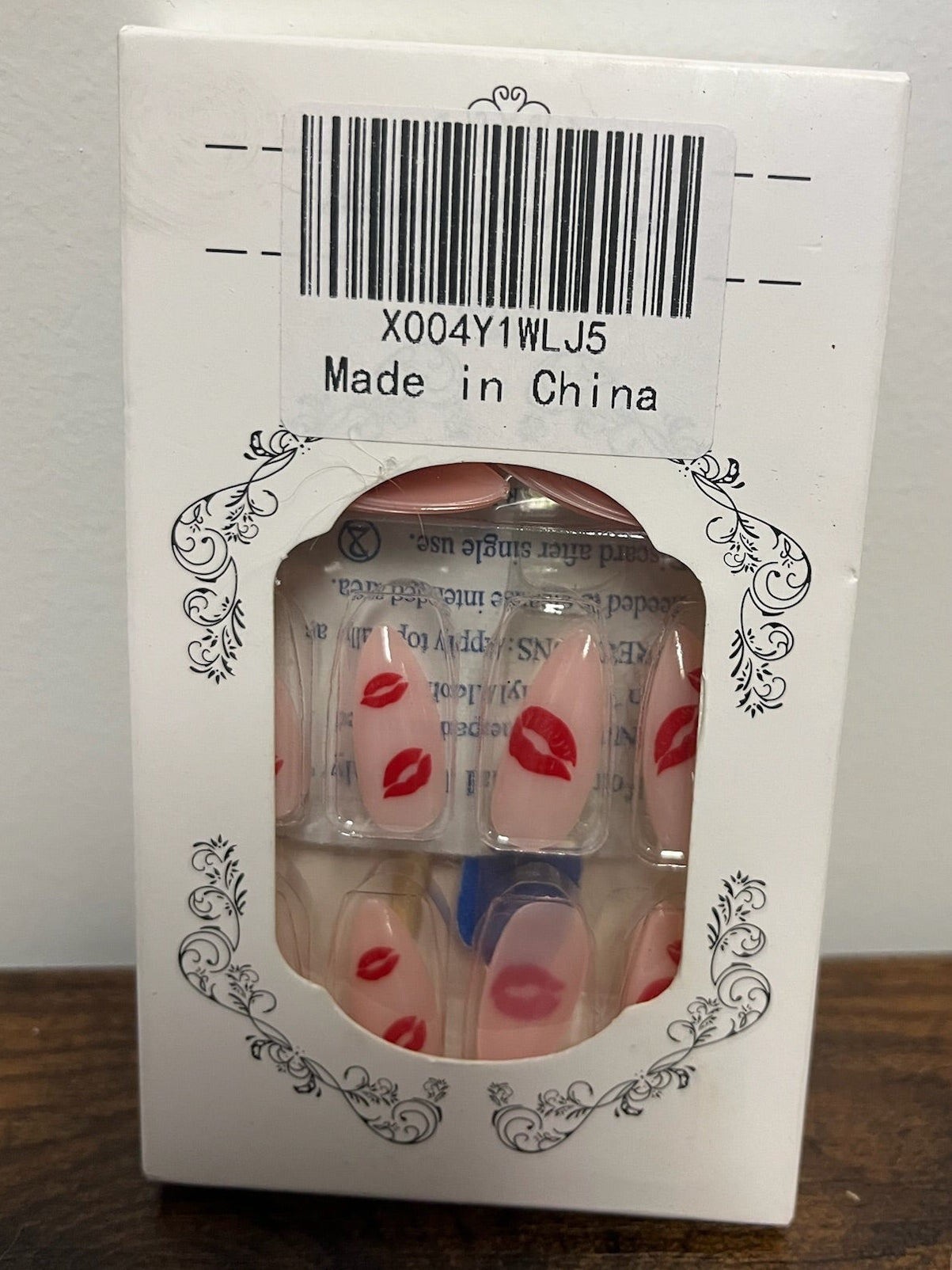 New Kiss Nails