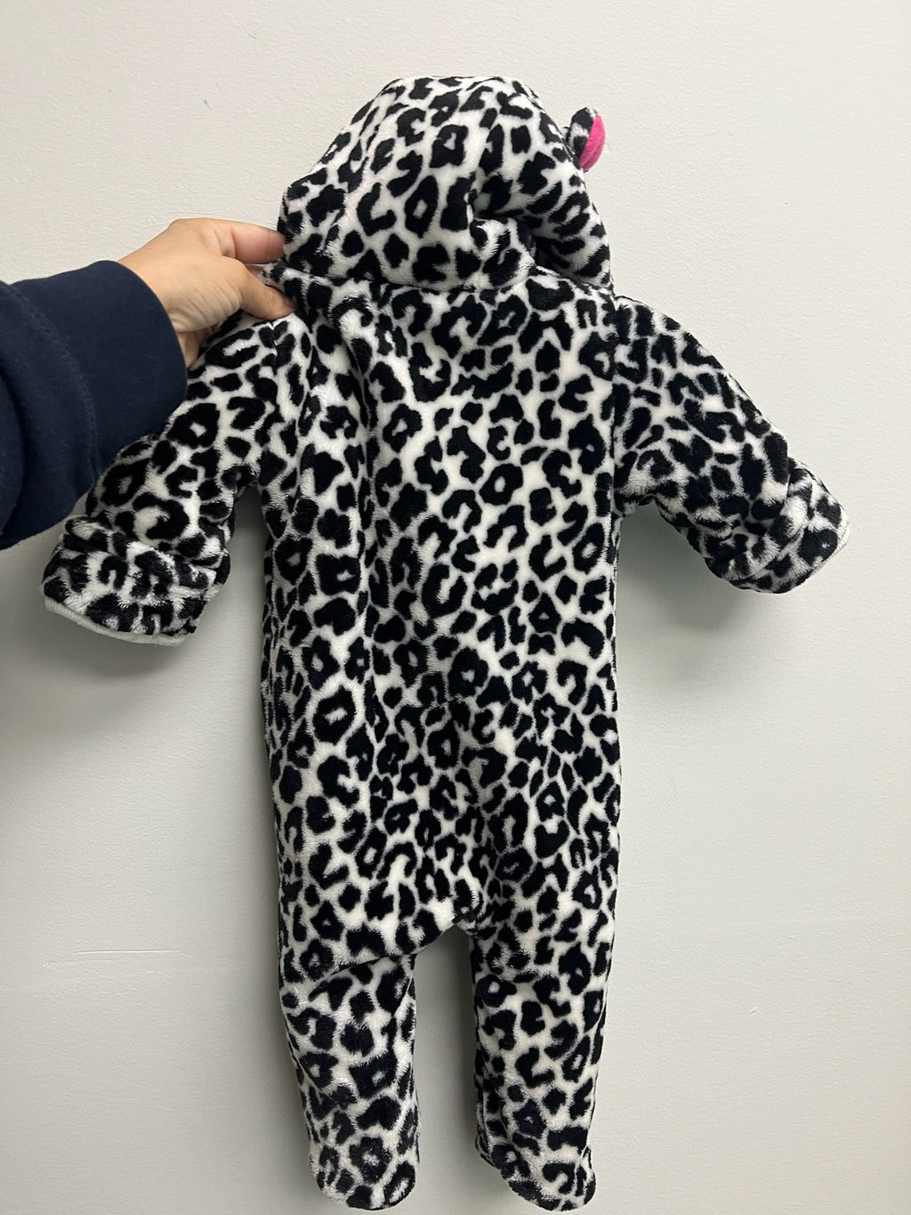 Used Girls Leopard Cozy Hooded Onesie