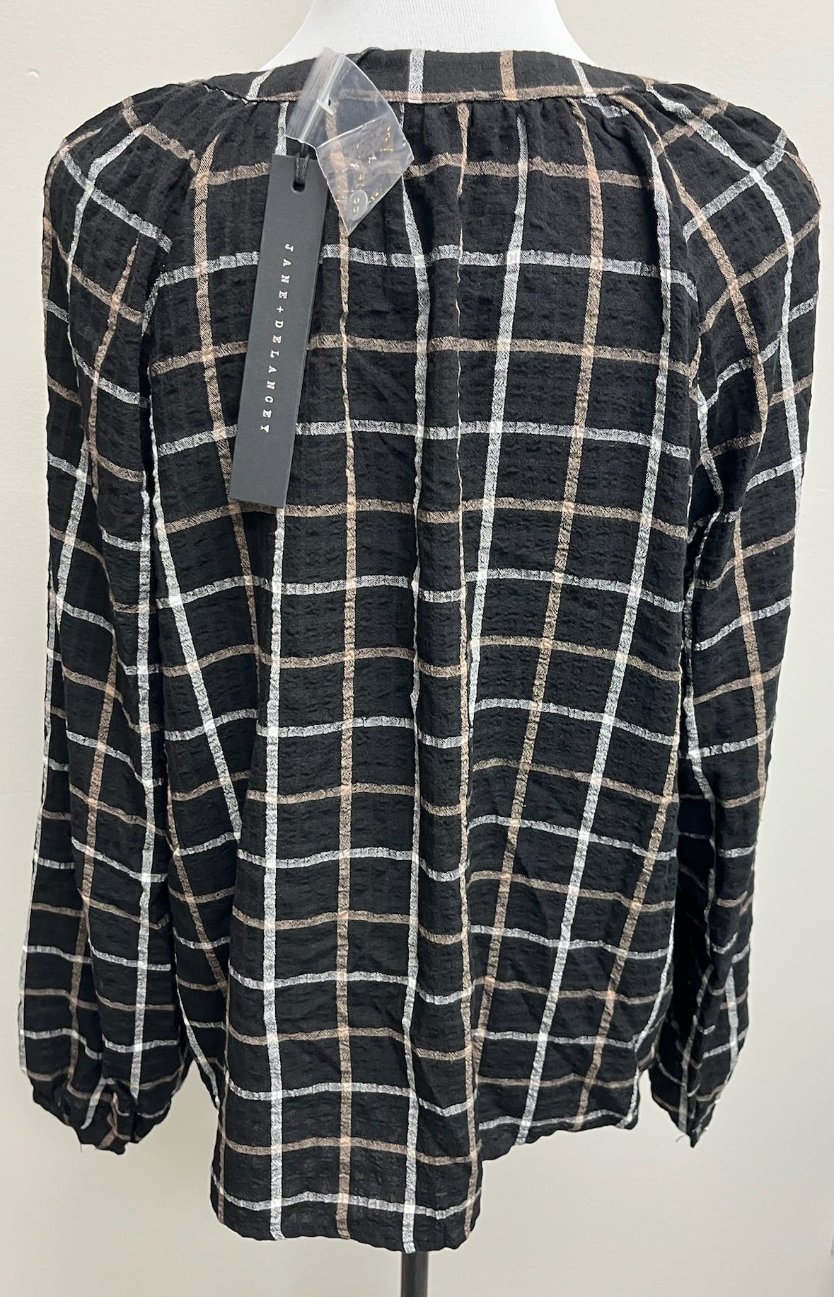 New Women’s Checkered Top