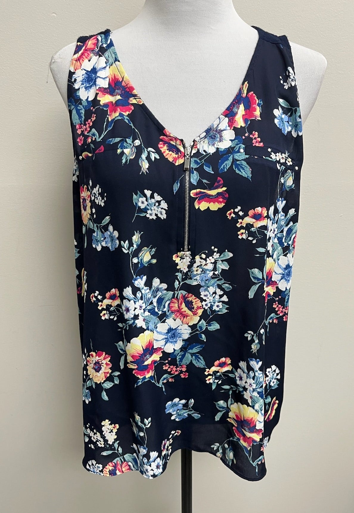 Used Women’s Floral Tank Top