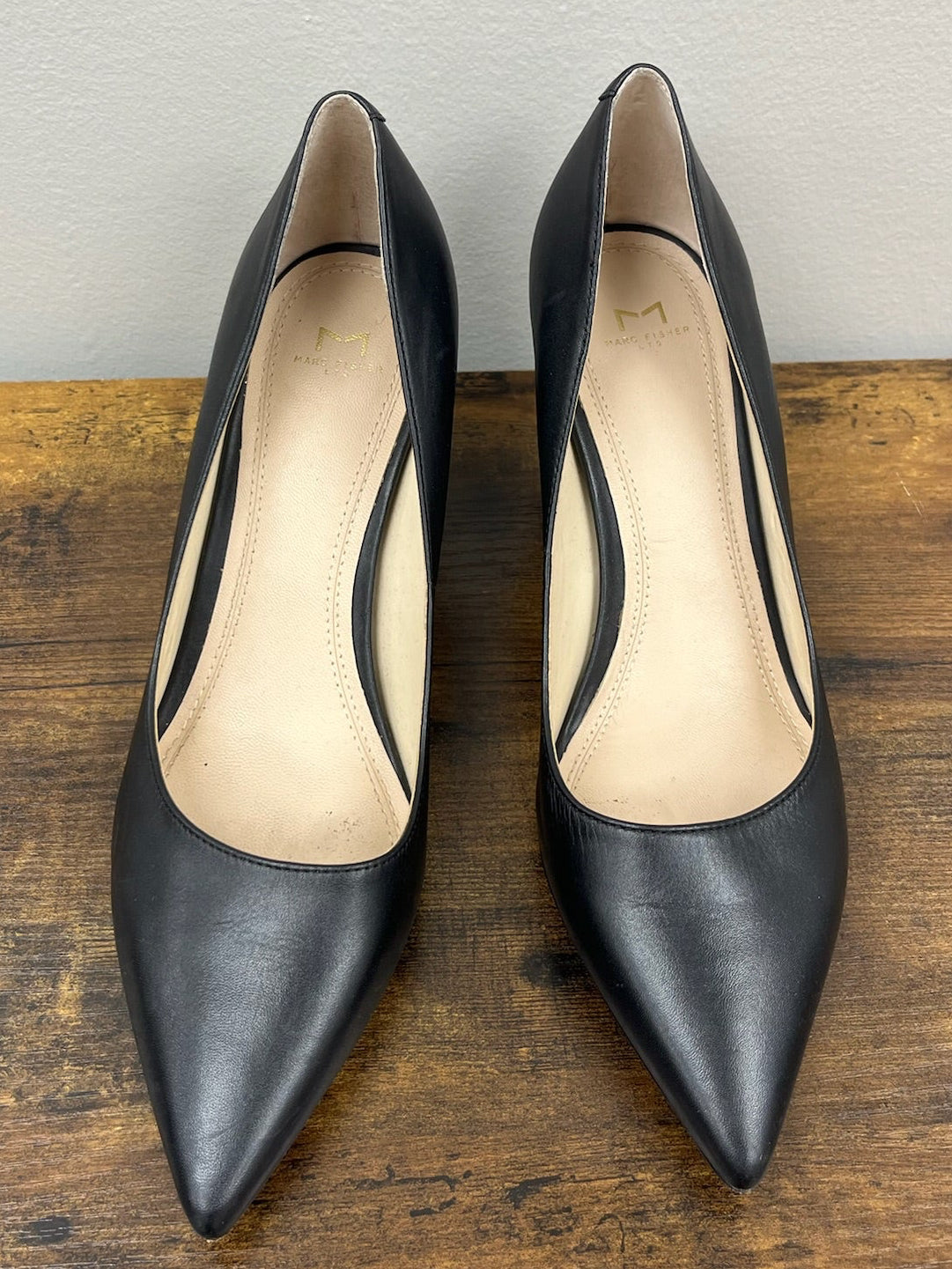Used Women’s Black Heels